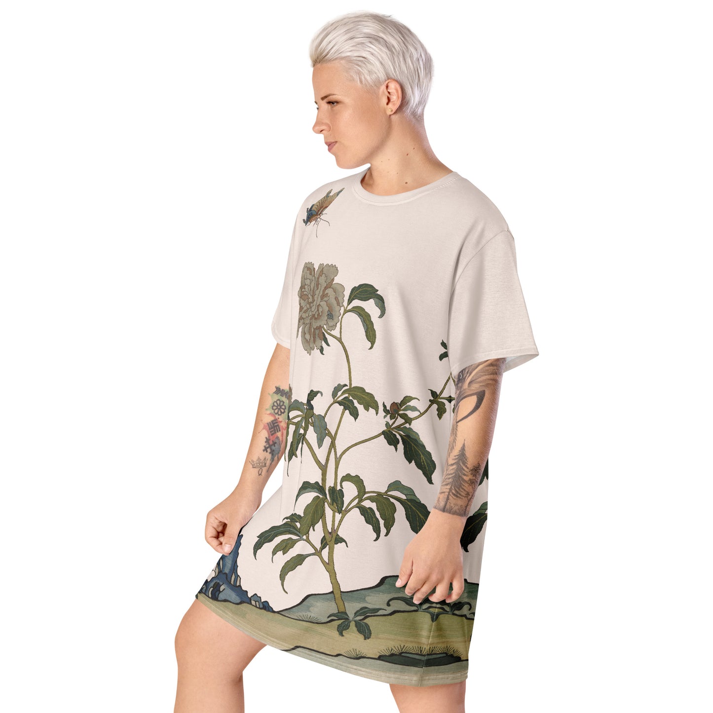 Kesi Flower Album｜Peonies and Butterfly｜T-shirt dress｜Fish belly white