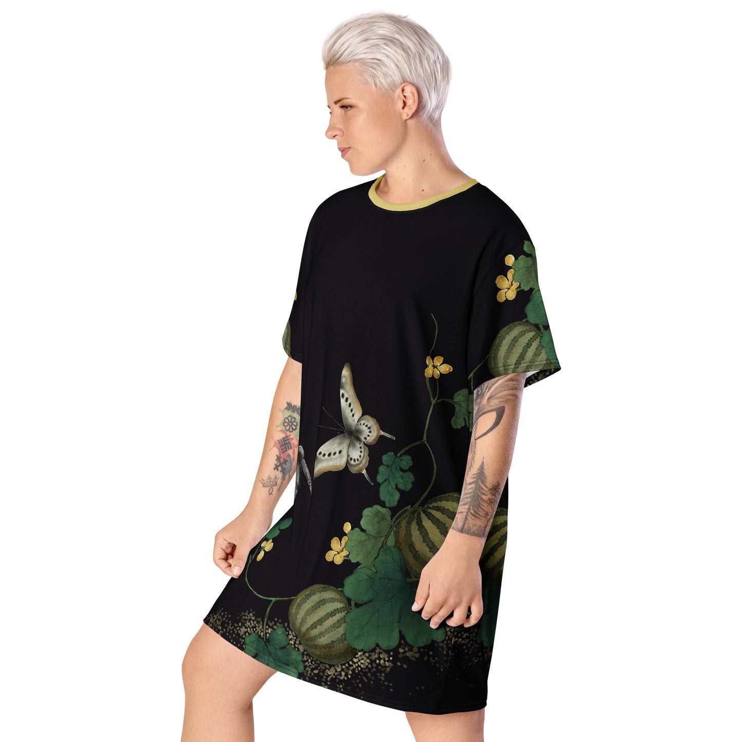 Cats And Butterflies Of Longevity｜Butterfly and Moth｜T-shirt dress