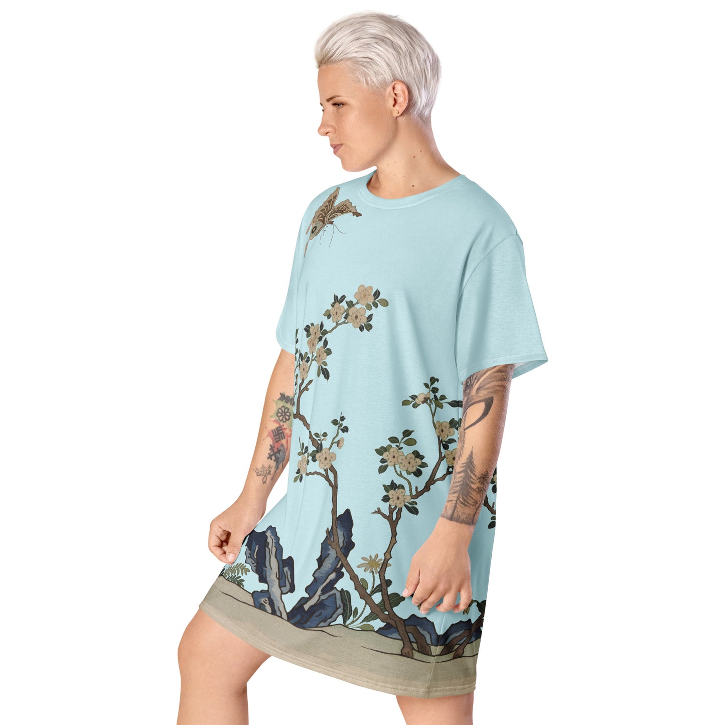 Kesi Flower Album｜White Plum Blossoms and Butterfly｜T-shirt dress｜Aqua blue