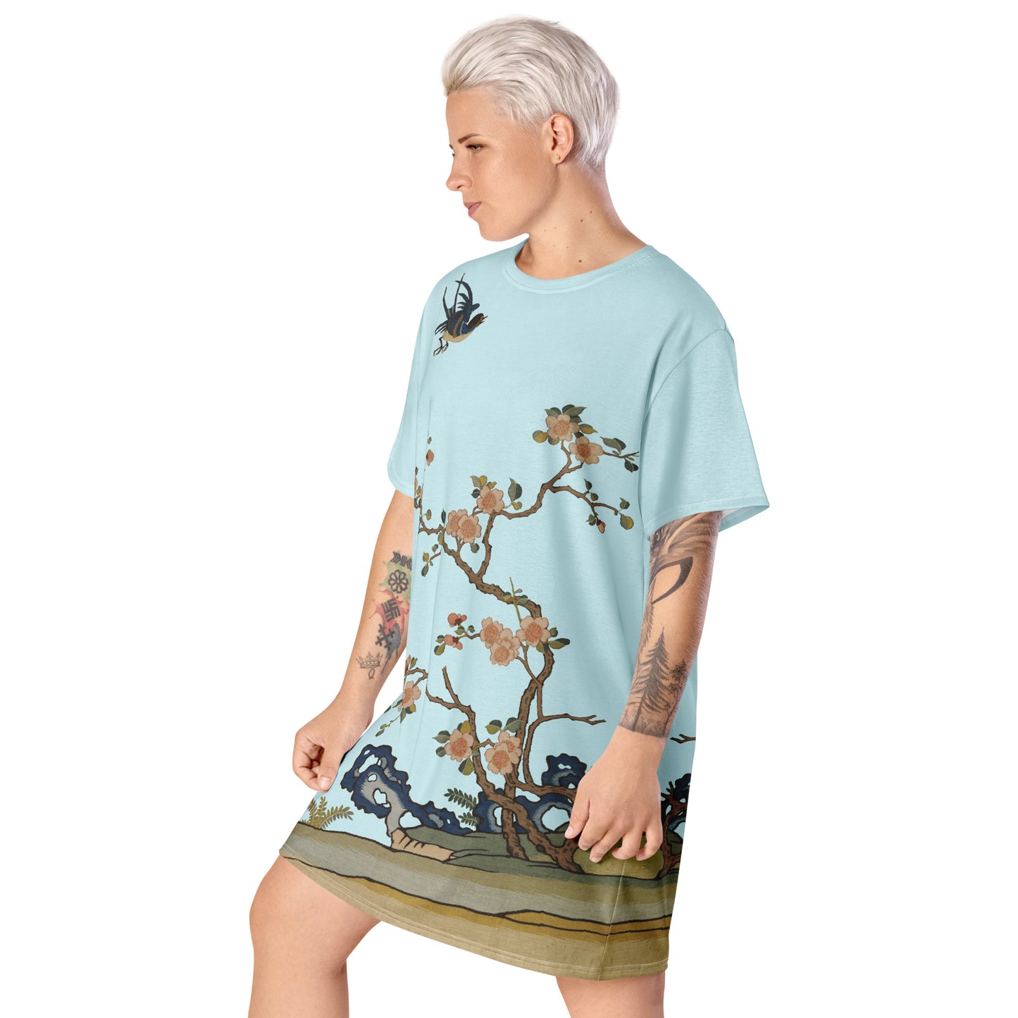 Kesi Flower Album｜Swallow in Flight, Harbinger of Spring｜T-shirt dress｜Aqua blue