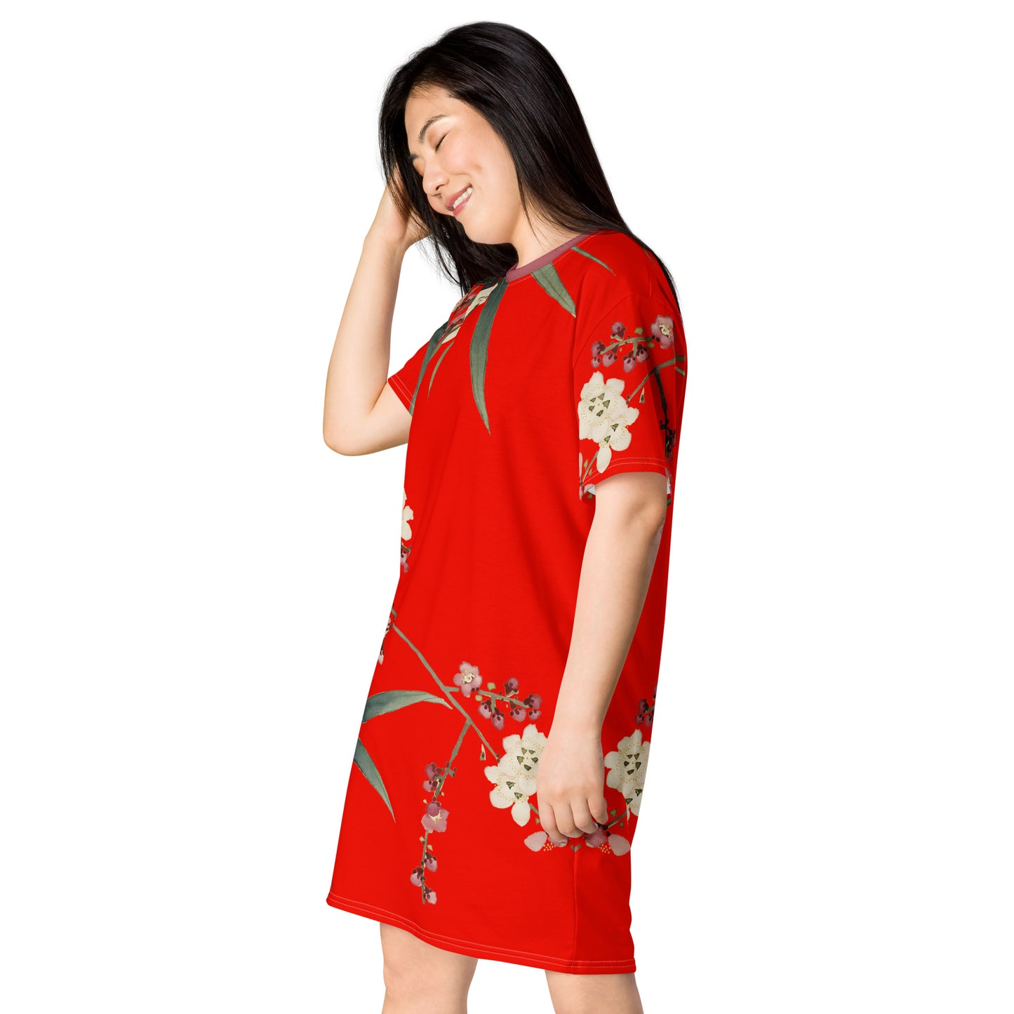 The Spirit of Flowers in Twelve Months｜Crimson Plum Blossom and Lush Green Bamboo｜T-shirt dress｜Garnet red