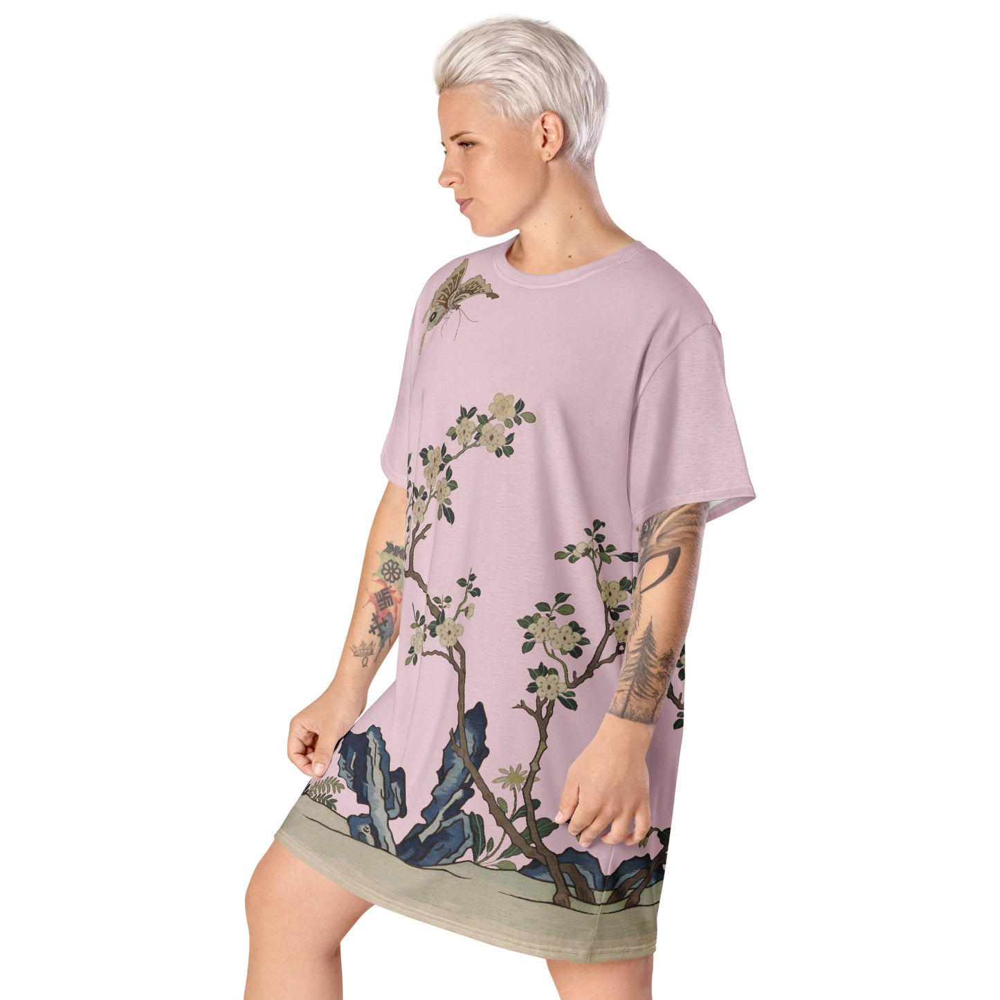 Kesi Flower Album｜White Plum Blossoms and Butterfly｜T-shirt dress｜Pale pinkish gray