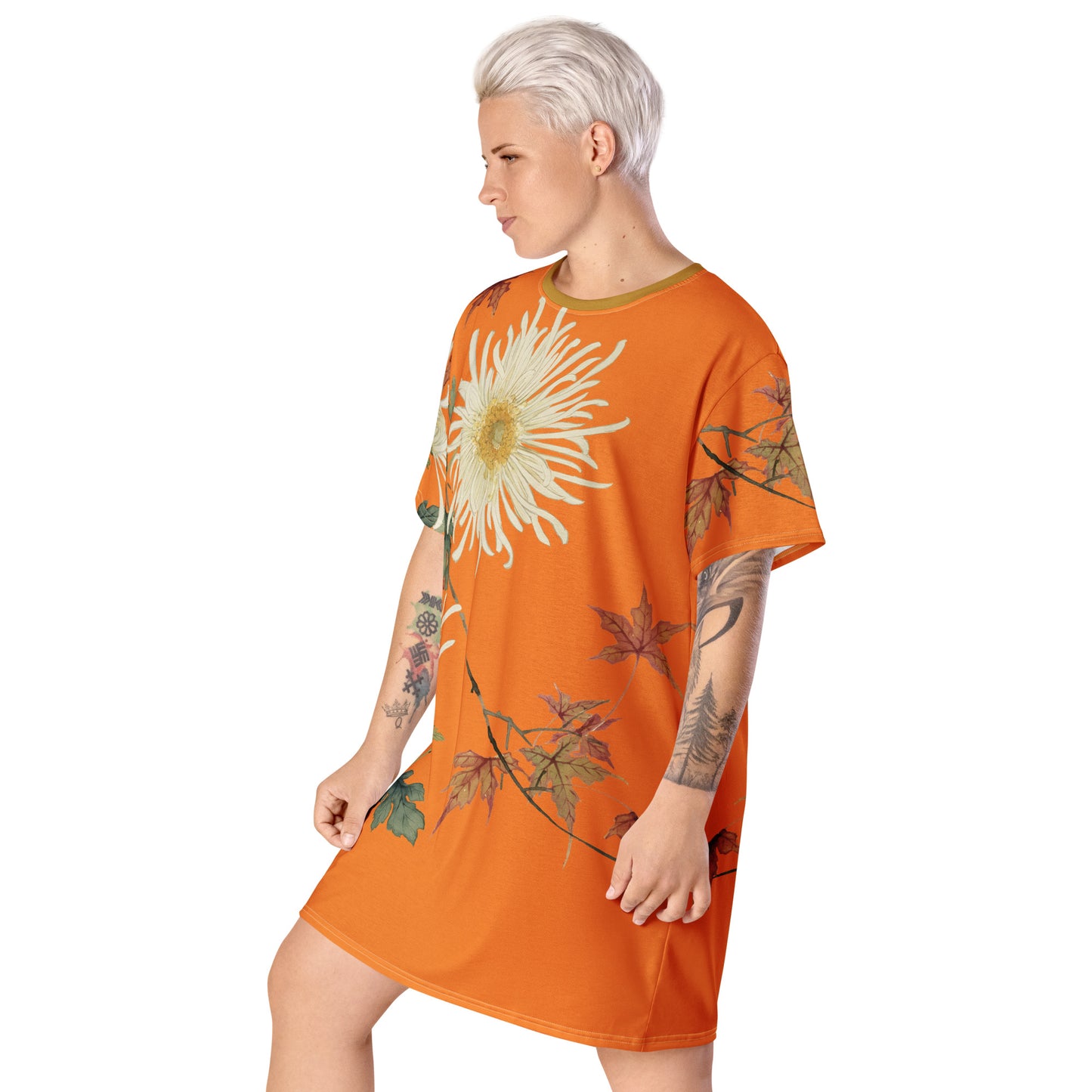 The Spirit of Flowers in Twelve Months｜Blooming Chrysanthemum and Maple Leaves｜T-shirt dress｜Orange