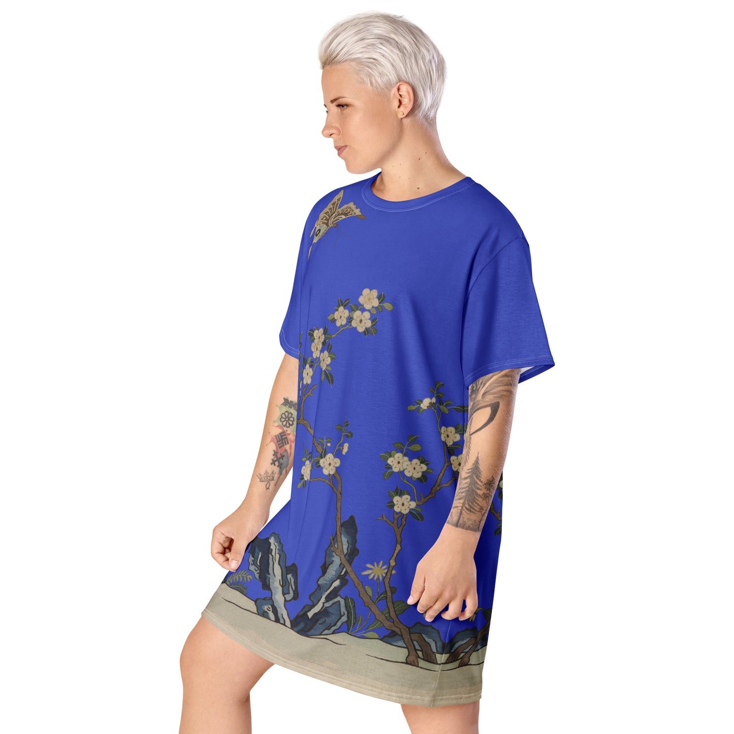 Kesi Flower Album｜White Plum Blossoms and Butterfly｜T-shirt dress｜Royal blue