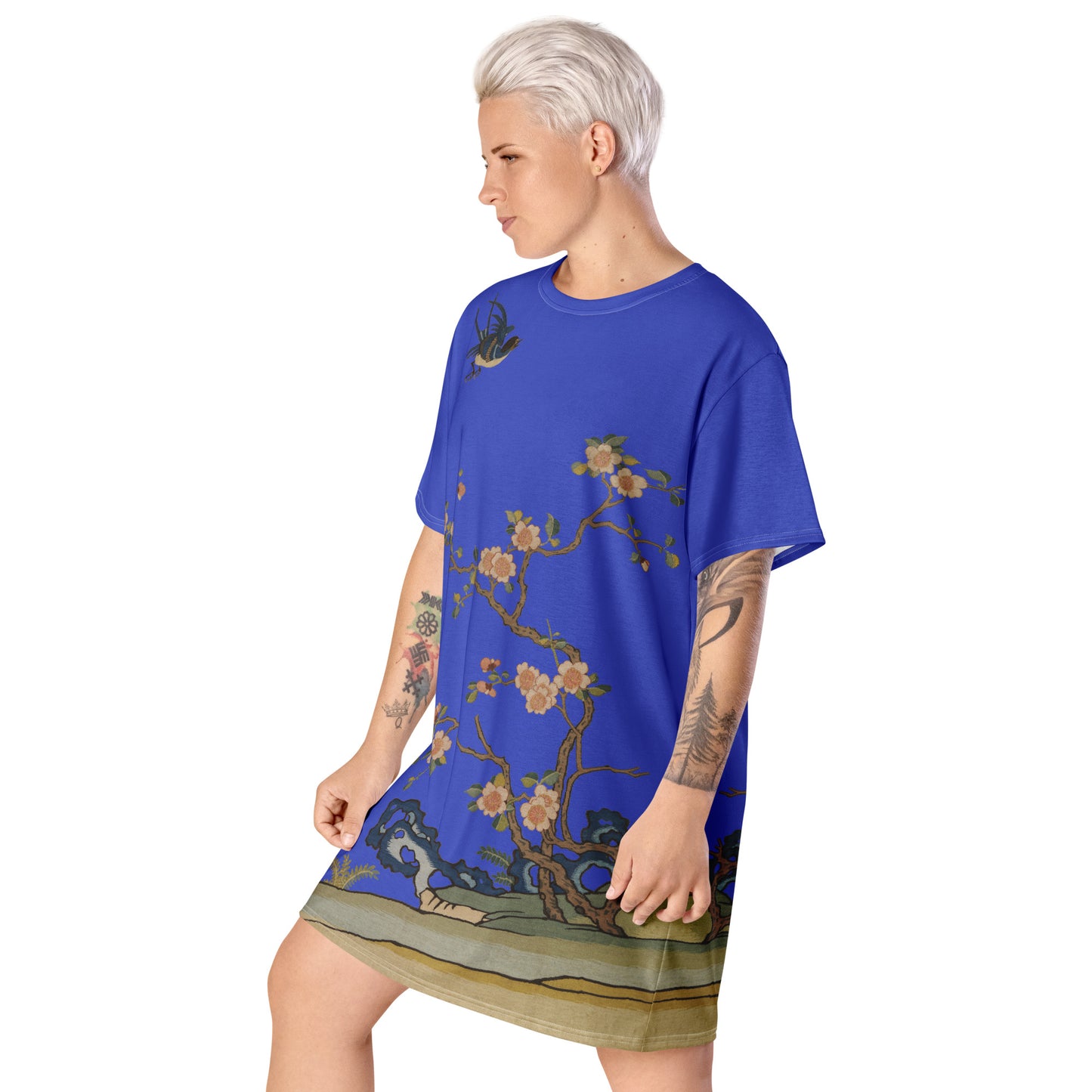 Kesi Flower Album｜Swallow in Flight, Harbinger of Spring｜T-shirt dress｜Royal blue