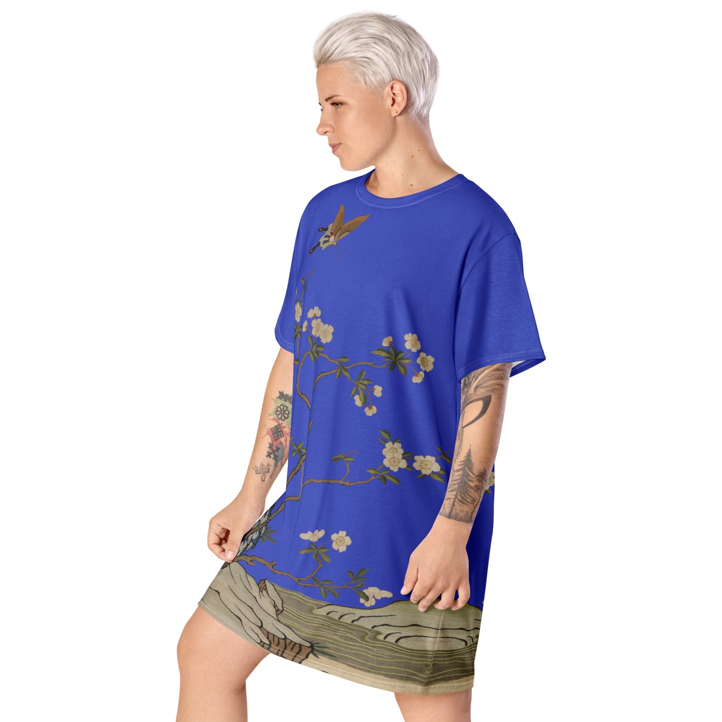 Kesi Flower Album｜Plum Blossoms and Butterfly｜T-shirt dress｜Royal blue