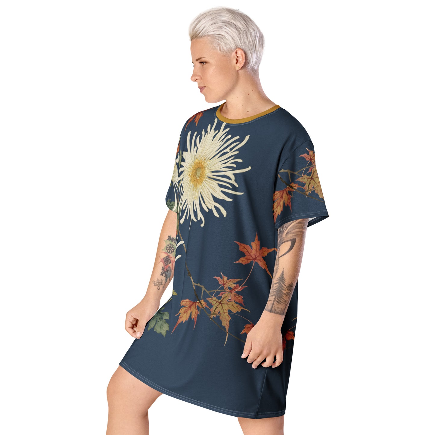 The Spirit of Flowers in Twelve Months｜Blooming Chrysanthemum and Maple Leaves｜T-shirt dress｜Dark blue