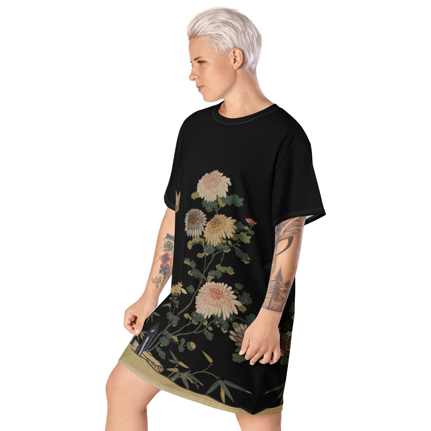 Kesi Flower Album｜Chrysanthemums and Butterflies｜T-shirt dress｜Black