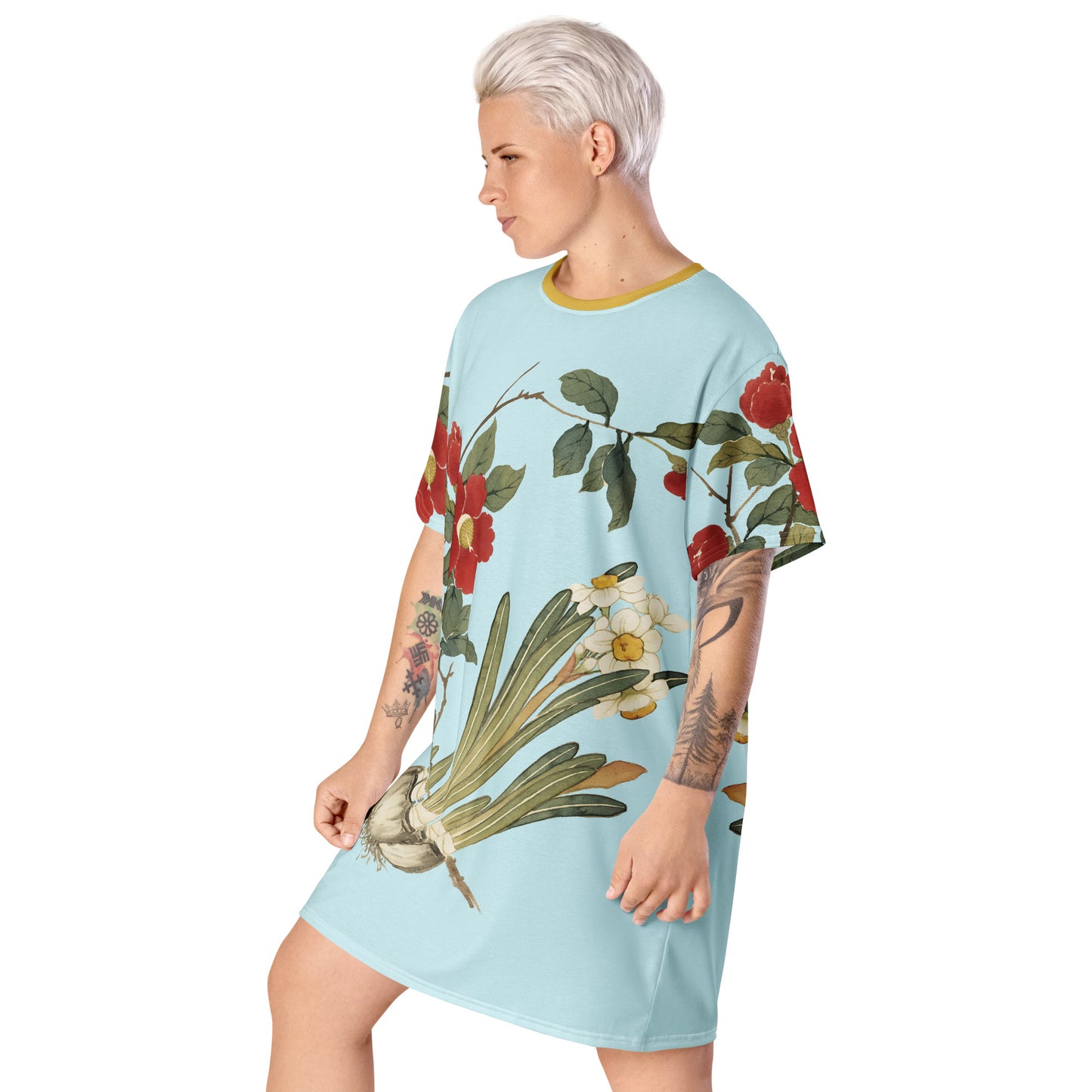 12月の花神様｜Narcissus and Camelia in Bloom｜Tシャツドレス｜Aqua blue