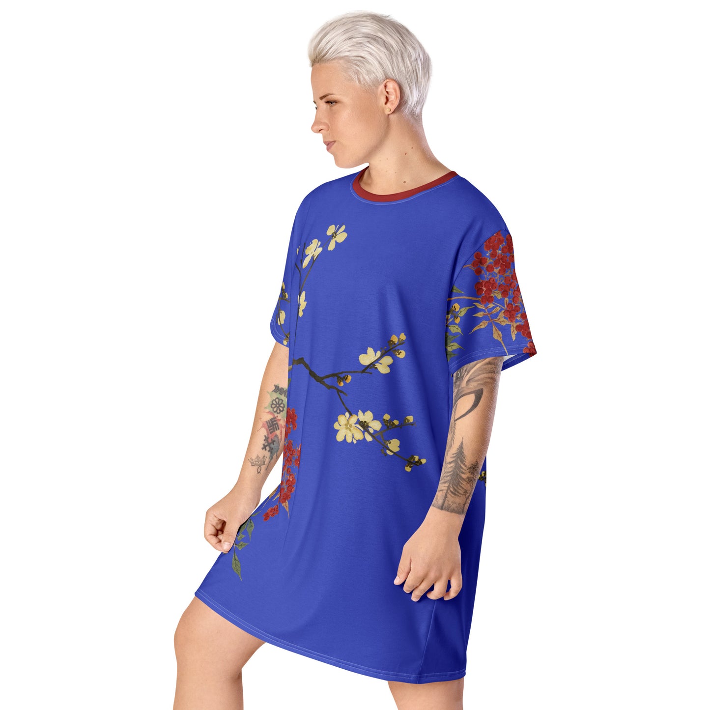 The Spirit of Flowers in Twelve Months｜Blooming Wintersweet and Heavenly Bamboo｜T-shirt dress｜Royal blue