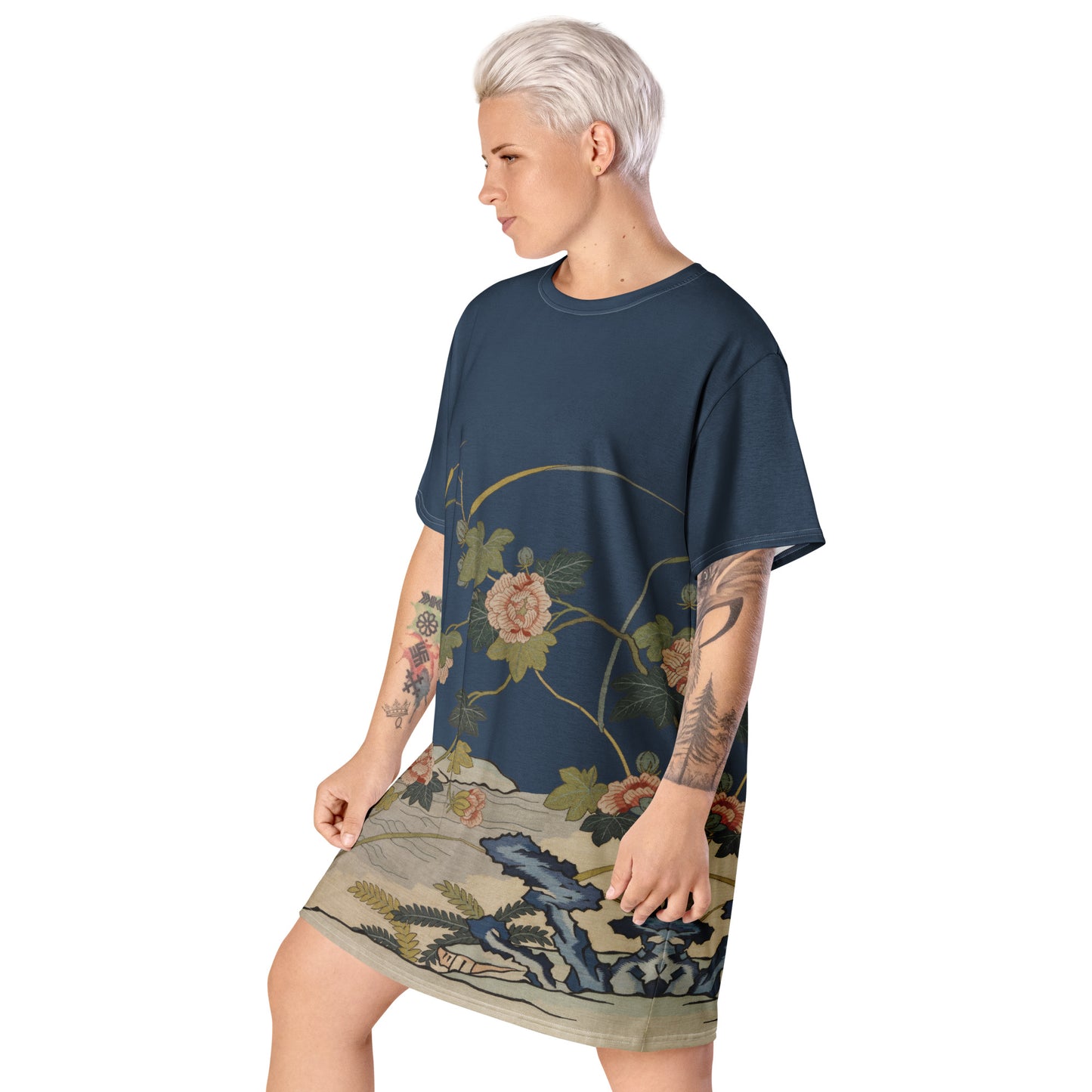 Kesi Flower Album｜Hibiscus by the Water｜T-shirt dress｜Dark blue