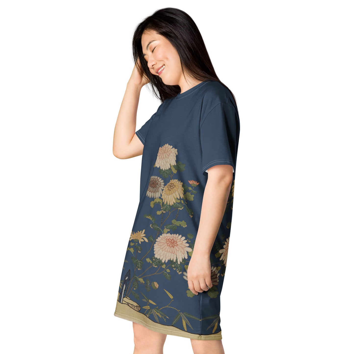 タペストリーの花｜Chrysanthemums and Butterflies｜T-shirt dress｜Dark blue