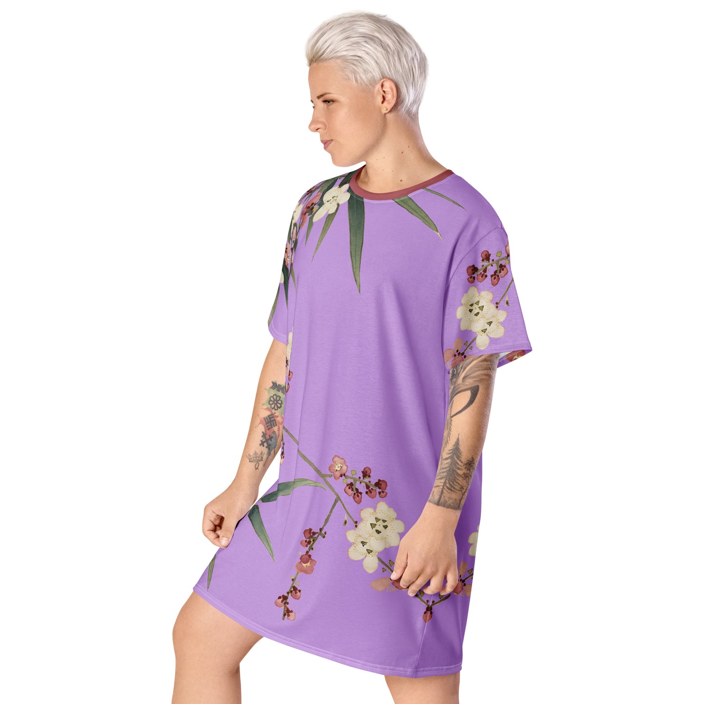 The Spirit of Flowers in Twelve Months｜Crimson Plum Blossom and Lush Green Bamboo｜T-shirt dress｜Lilac