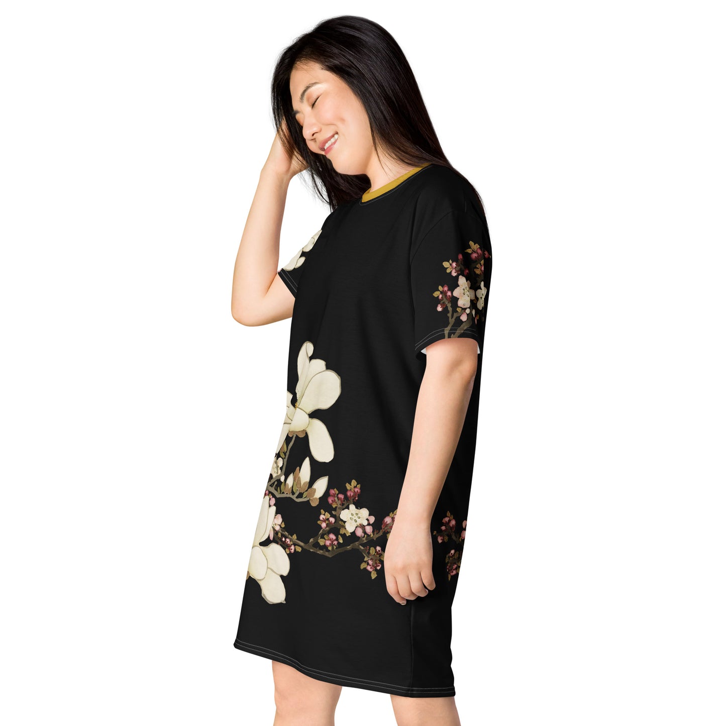 The Spirit of Flowers in Twelve Months｜Apricot and Lily Magnolia in Blossom｜T-shirt dress｜Black