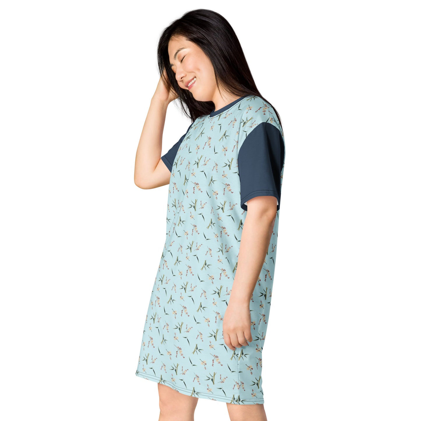 The Spirit of Flowers in Twelve Months｜Crimson Plum Blossom and Lush Green Bamboo｜T-shirt dress｜seamless print｜Aqua blue