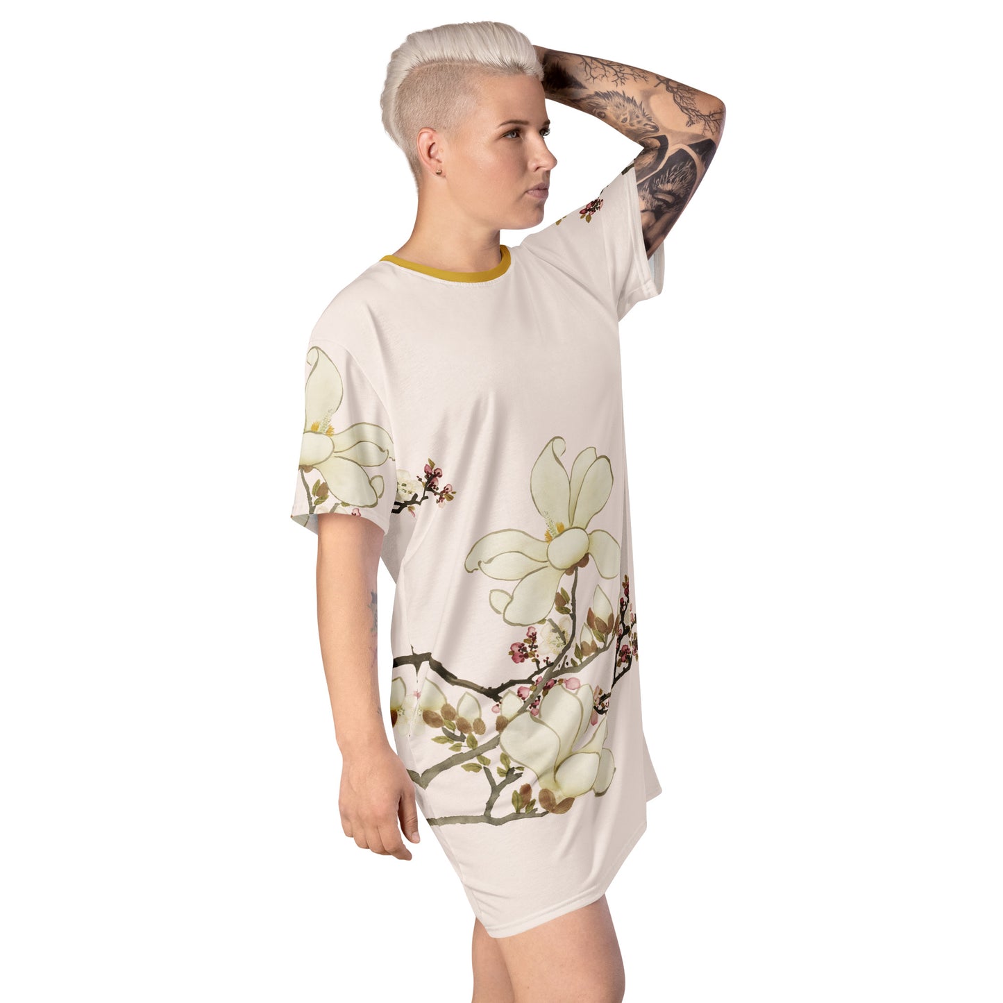 The Spirit of Flowers in Twelve Months｜Apricot and Lily Magnolia in Blossom｜T-shirt dress｜Fish belly white