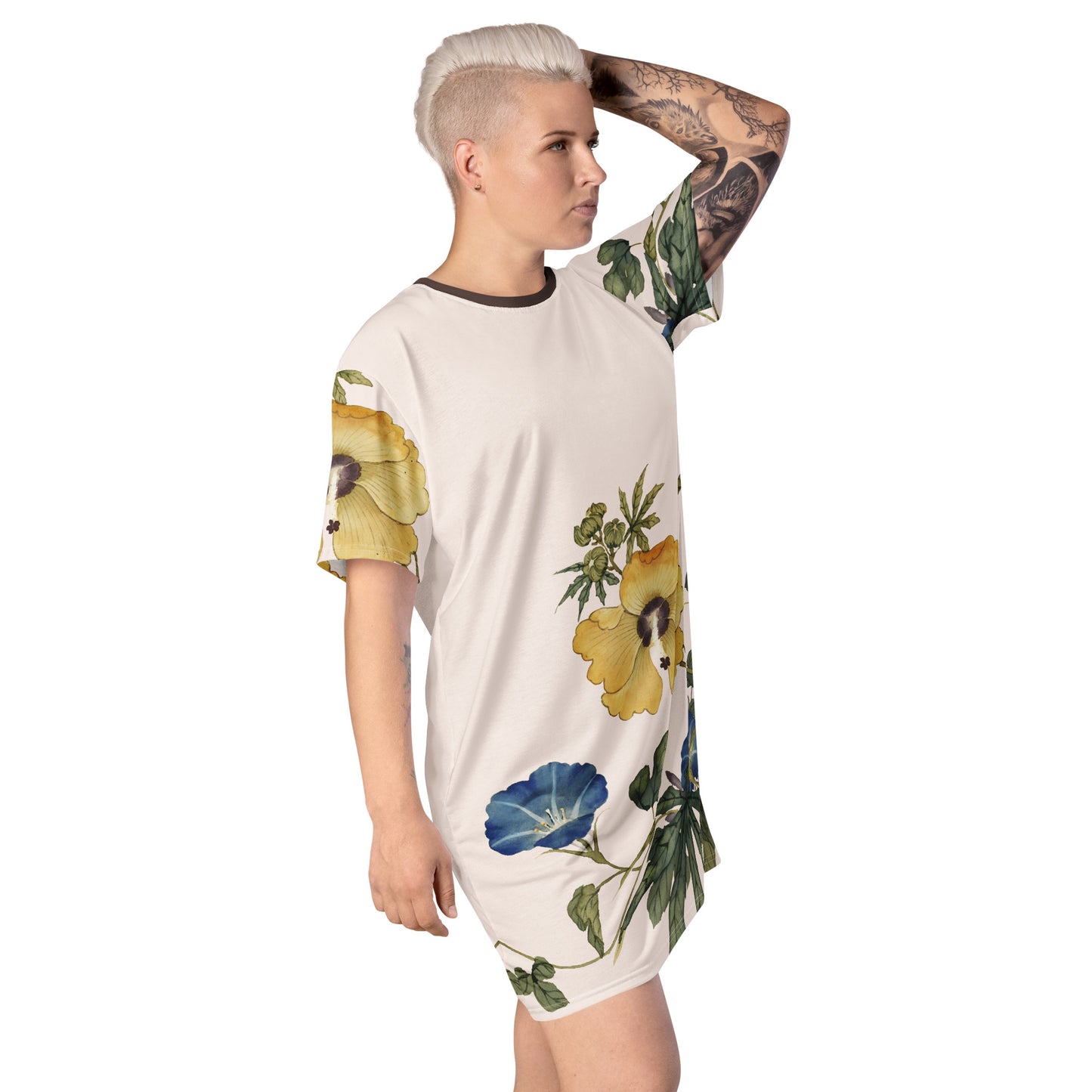 The Spirit of Flowers in Twelve Months｜Okra and White-edged Morning Glory in Bloom｜T-shirt dress｜Fish belly white