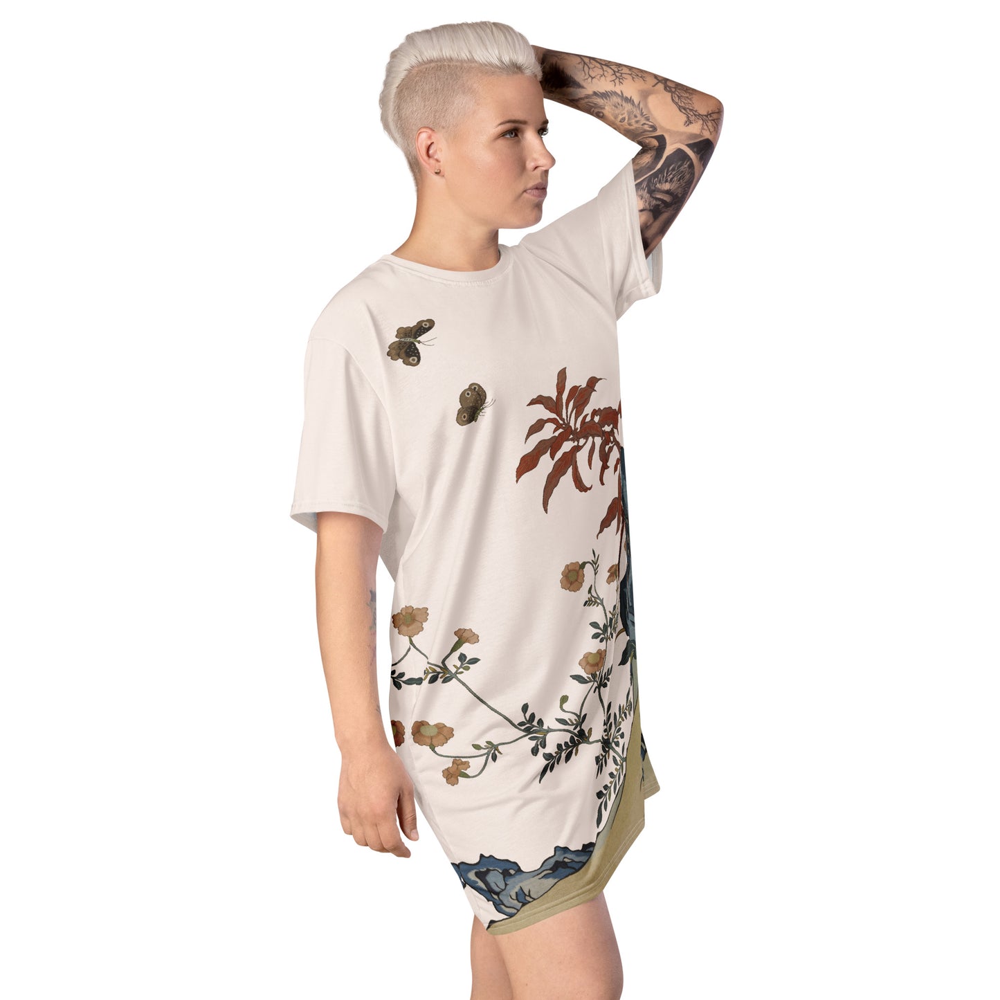 Kesi Flower Album｜Butterflies and Flowers｜T-shirt dress｜Fish belly white