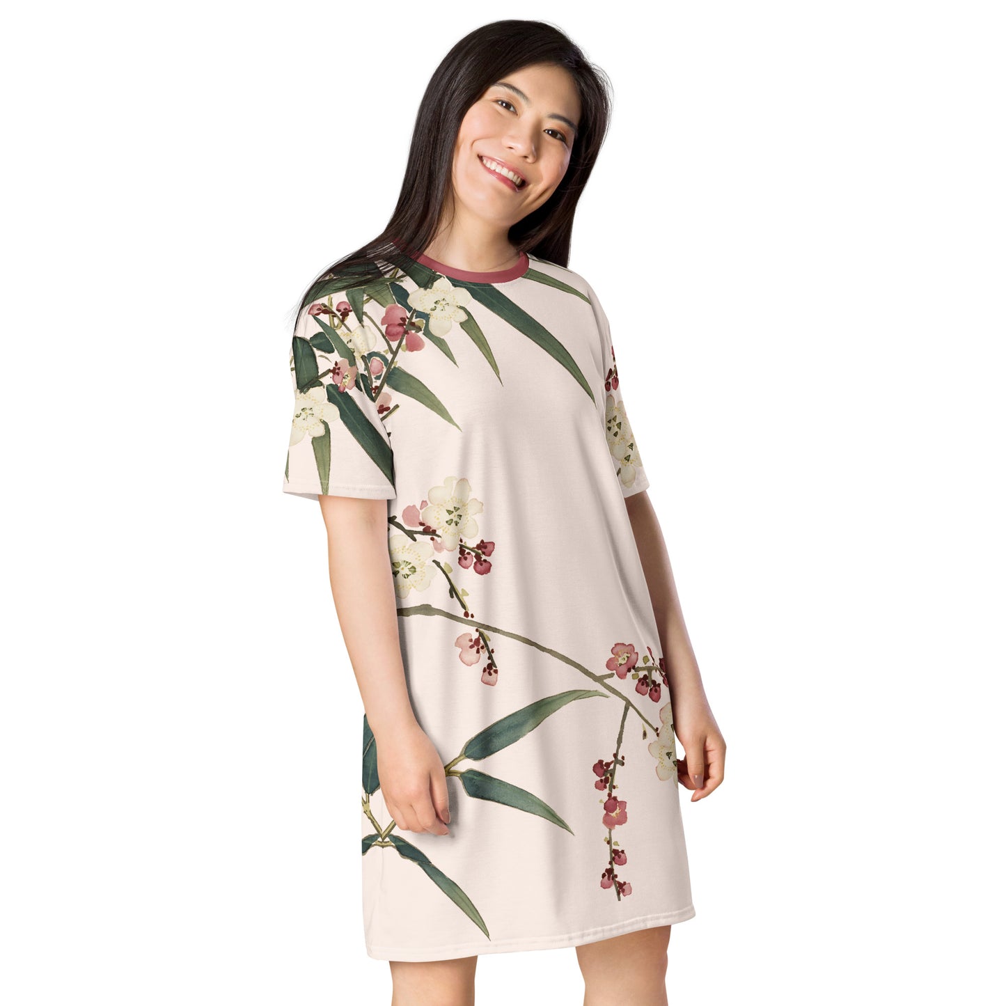 The Spirit of Flowers in Twelve Months｜Crimson Plum Blossom and Lush Green Bamboo｜T-shirt dress｜Fish belly white