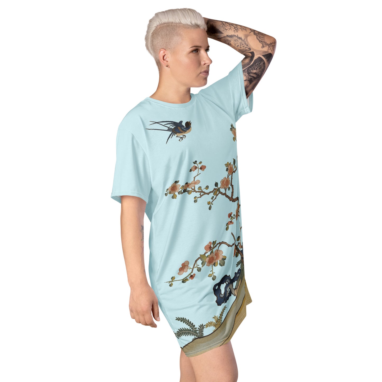 Kesi Flower Album｜Swallow in Flight, Harbinger of Spring｜T-shirt dress｜Aqua blue