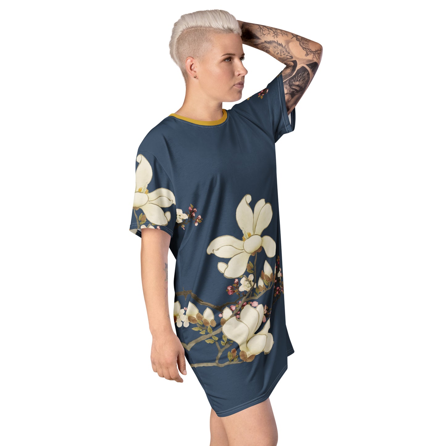 The Spirit of Flowers in Twelve Months｜Apricot and Lily Magnolia in Blossom｜T-shirt dress｜Dark blue