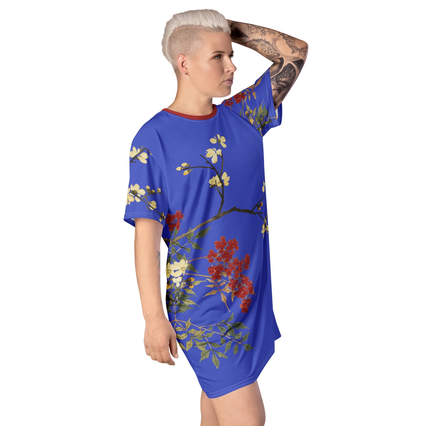 The Spirit of Flowers in Twelve Months｜Blooming Wintersweet and Heavenly Bamboo｜T-shirt dress｜Royal blue