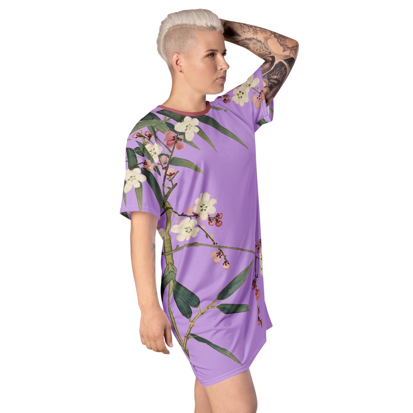 The Spirit of Flowers in Twelve Months｜Crimson Plum Blossom and Lush Green Bamboo｜T-shirt dress｜Lilac