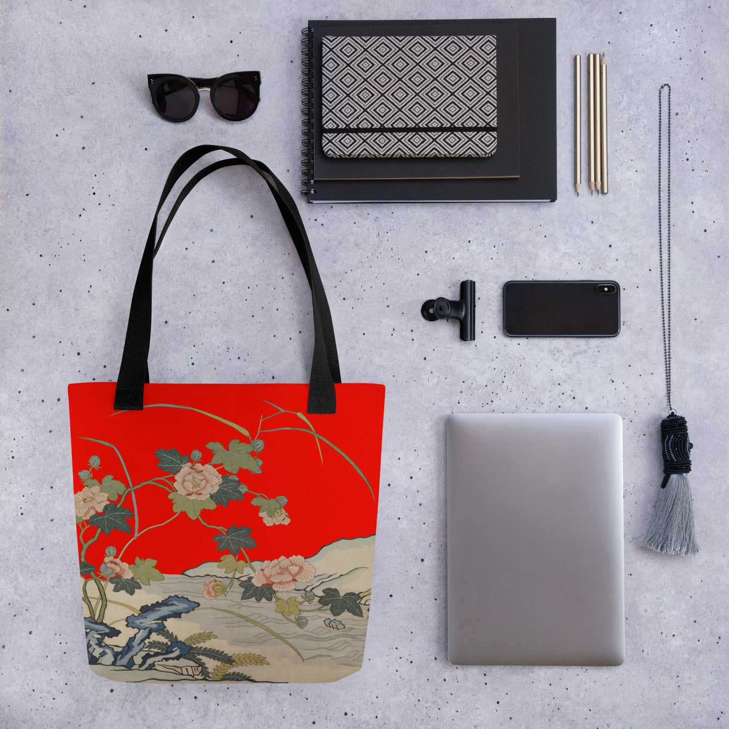 Kesi Flower Album｜Hibiscus by the Water｜Tote bag｜Garnet red