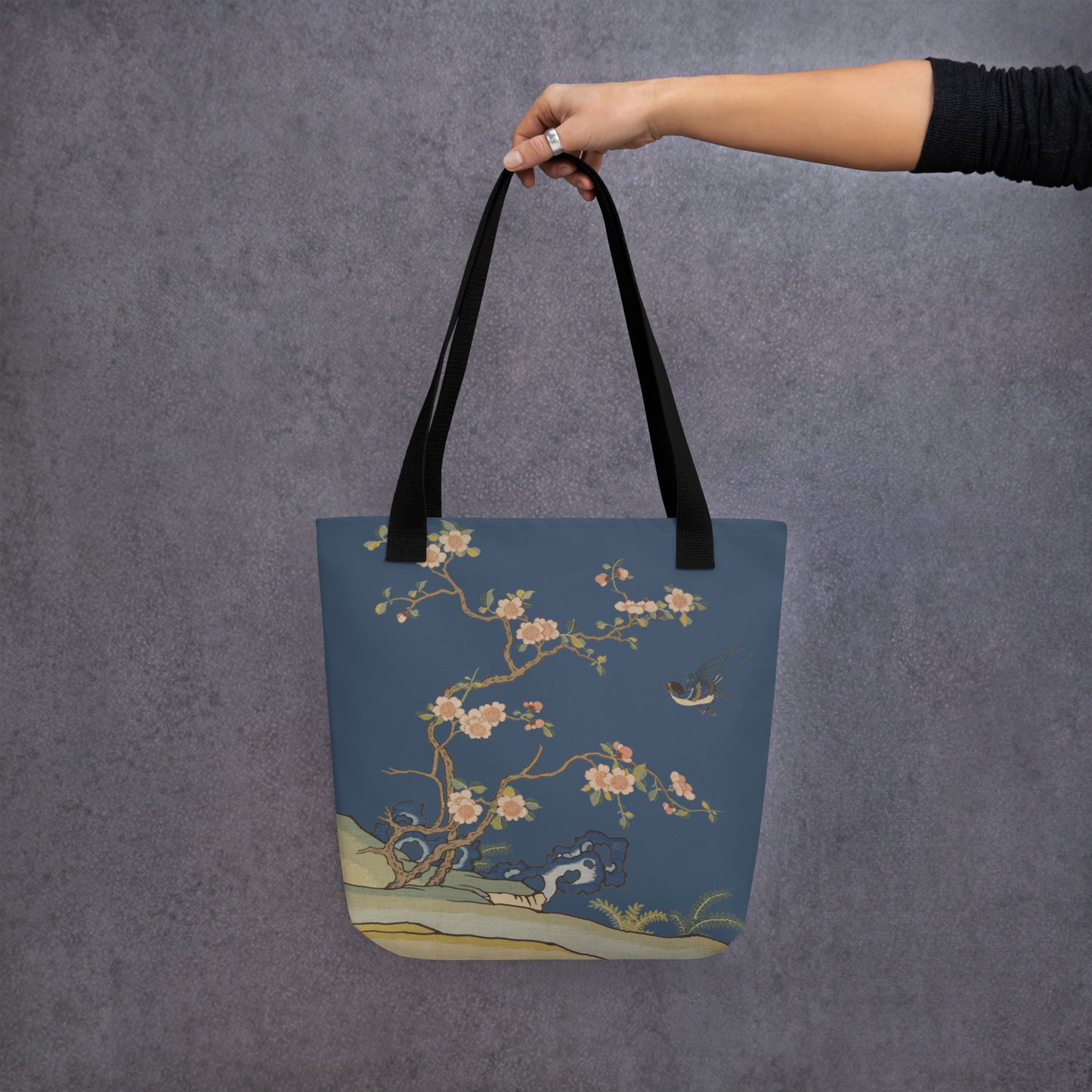 Kesi Flower Album｜Swallow in Flight, Harbinger of Spring｜Tote bag｜Dark blue