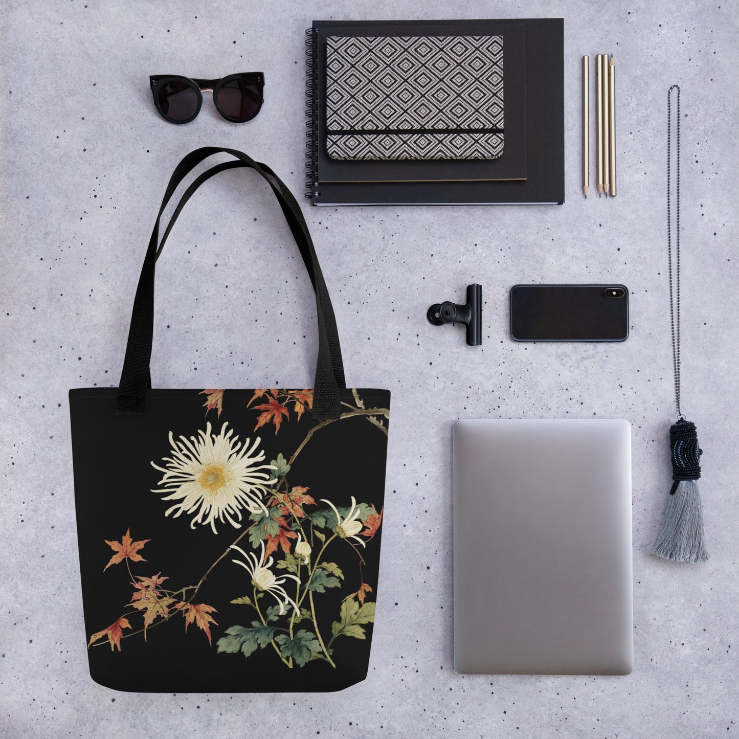 The Spirit of Flowers in Twelve Months｜Blooming Chrysanthemum and Maple Leaves｜Tote bag｜Black