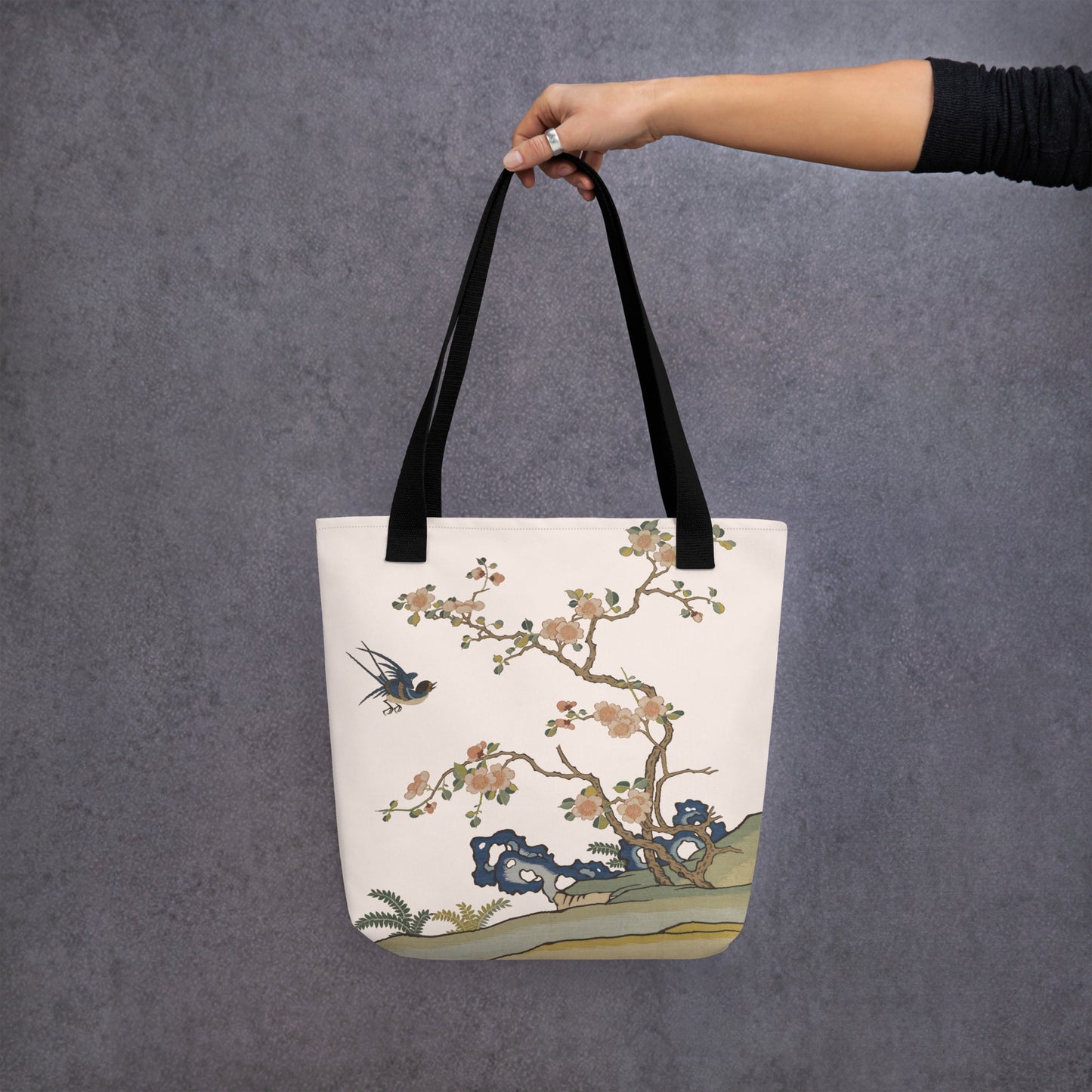 Kesi Flower Album｜Swallow in Flight, Harbinger of Spring｜Tote bag｜Fish belly white