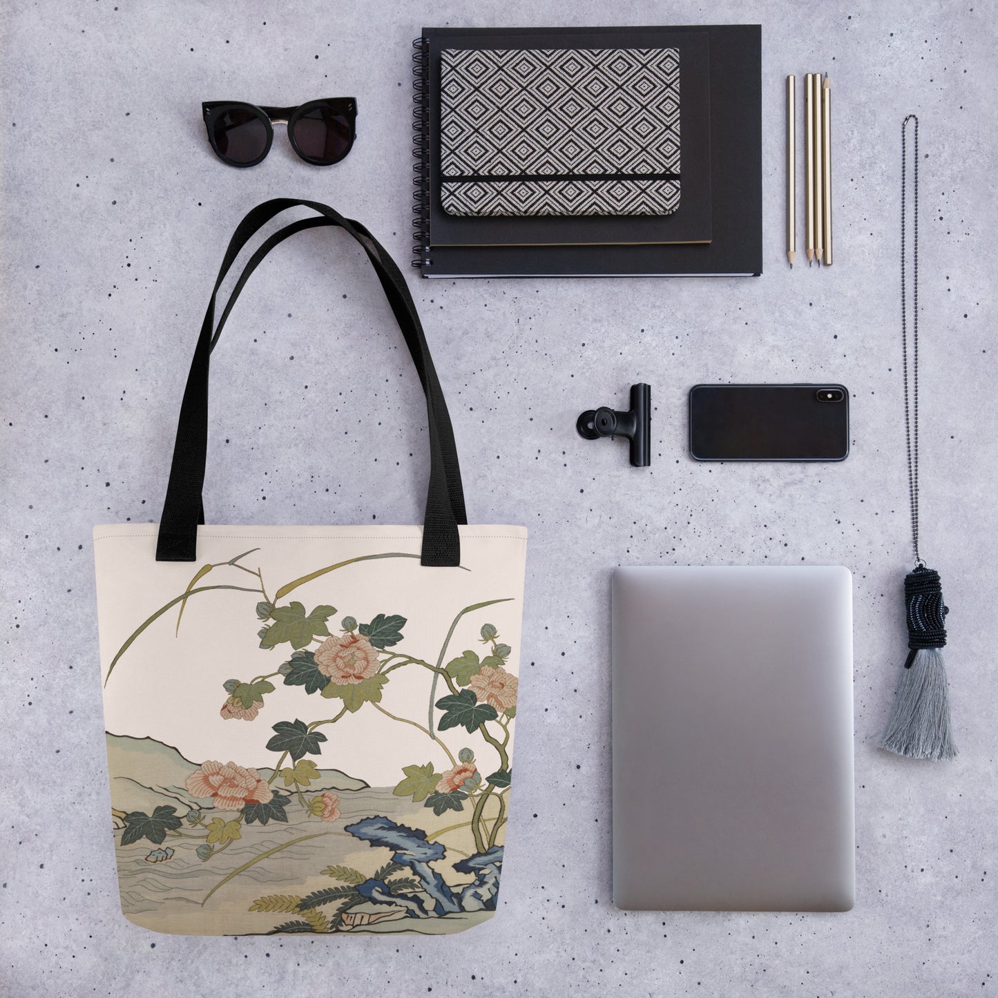 Kesi Flower Album｜Hibiscus by the Water｜Tote bag｜Fish belly white