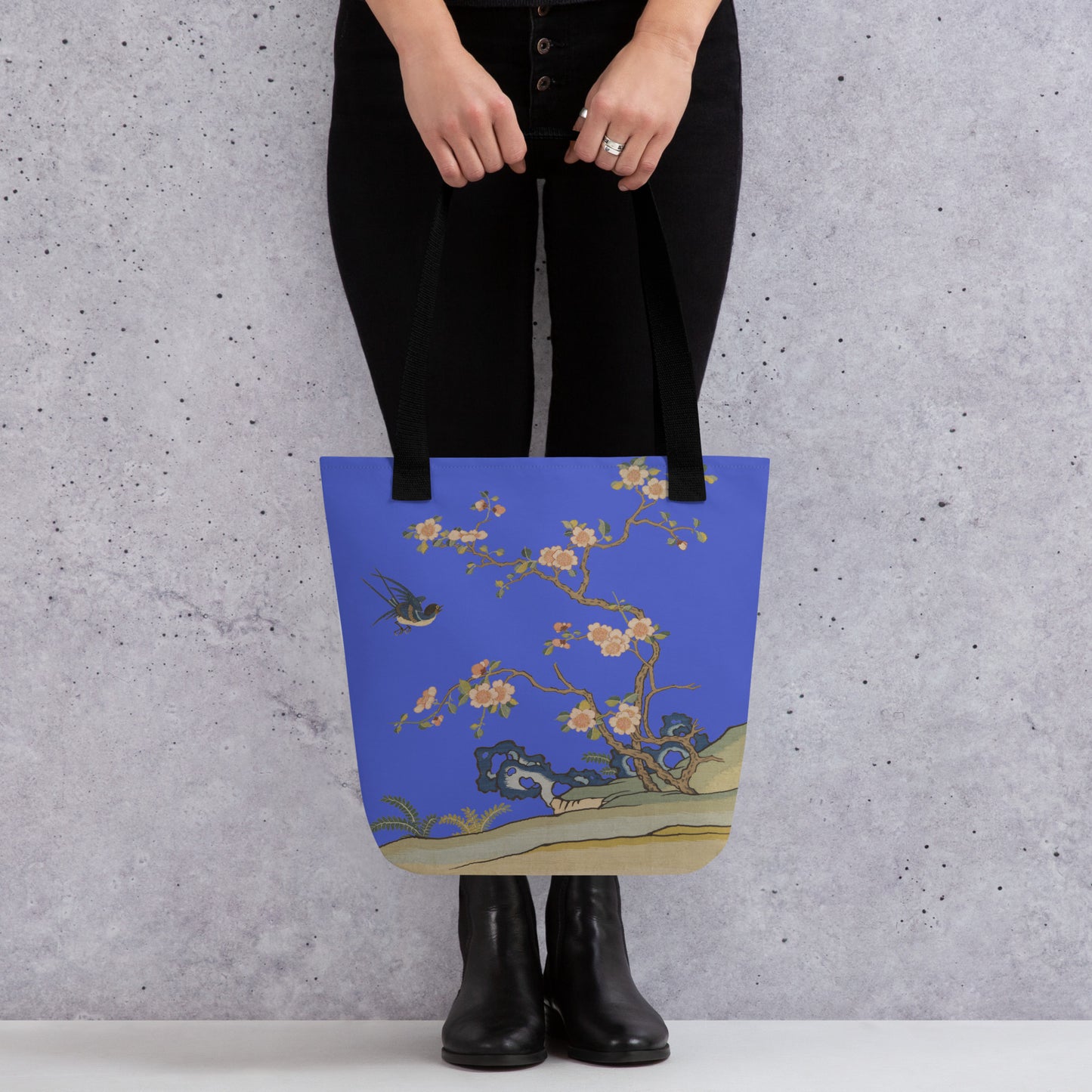 Kesi Flower Album｜Swallow in Flight, Harbinger of Spring｜Tote bag｜Royal blue