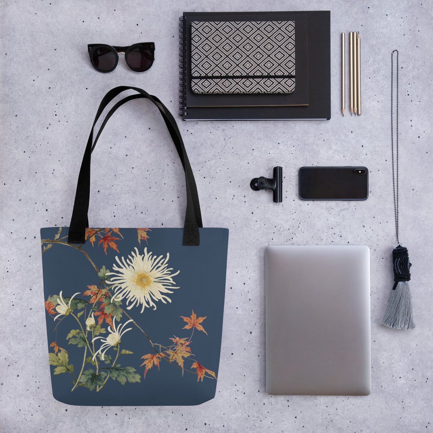 The Spirit of Flowers in Twelve Months｜Blooming Chrysanthemum and Maple Leaves｜Tote bag｜Dark blue