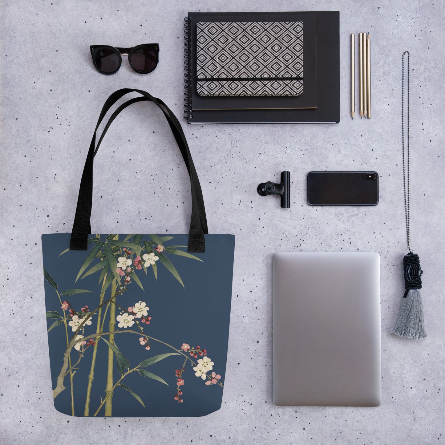 The Spirit of Flowers in Twelve Months｜Crimson Plum Blossom and Lush Green Bamboo｜Tote bag｜Dark blue