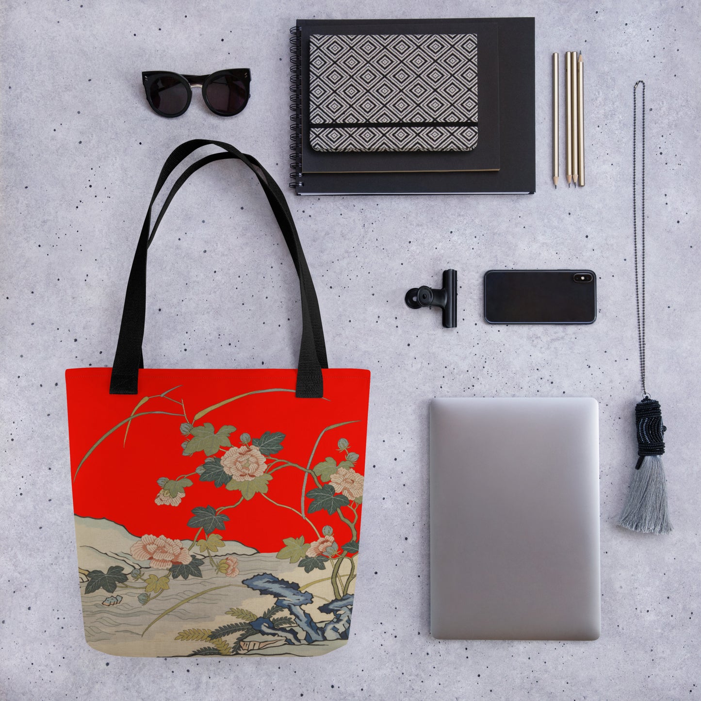 Kesi Flower Album｜Hibiscus by the Water｜Tote bag｜Garnet red