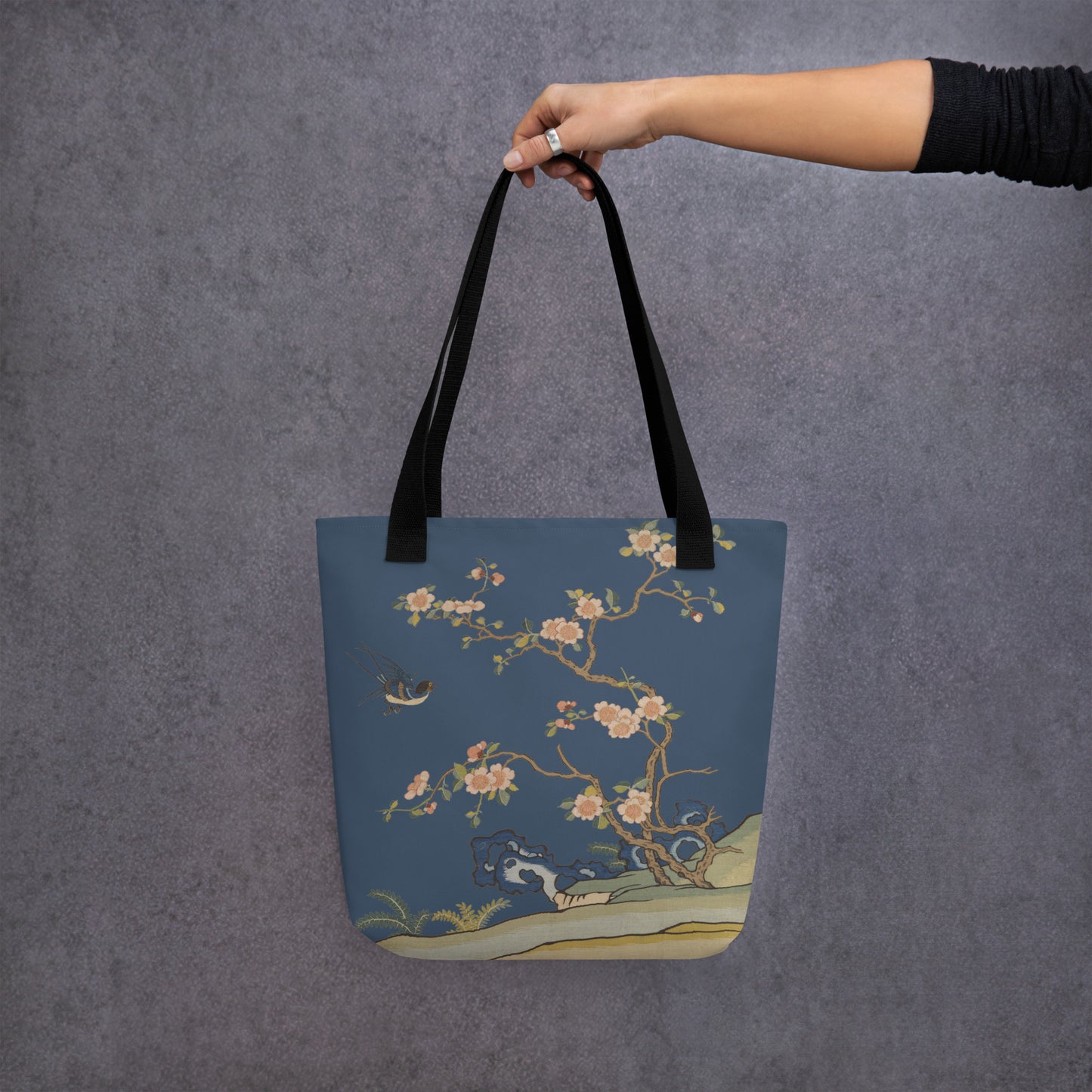 Kesi Flower Album｜Swallow in Flight, Harbinger of Spring｜Tote bag｜Dark blue