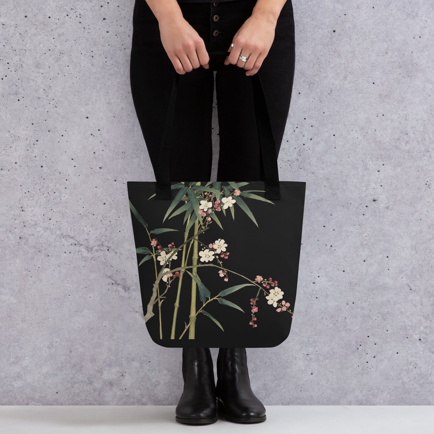 The Spirit of Flowers in Twelve Months｜Crimson Plum Blossom and Lush Green Bamboo｜Tote bag｜Black