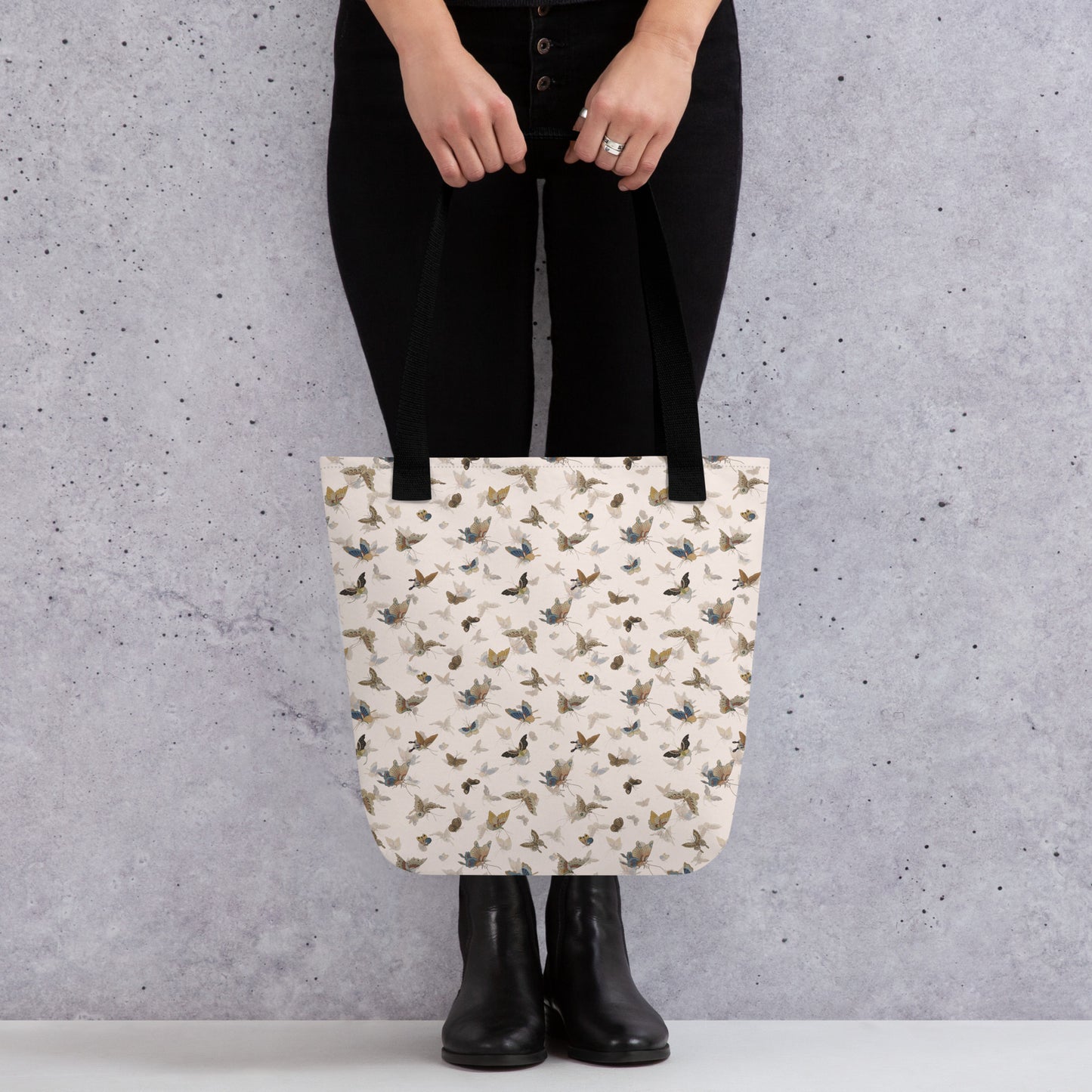 Butterfly dancing｜Tote bag｜Fish belly white