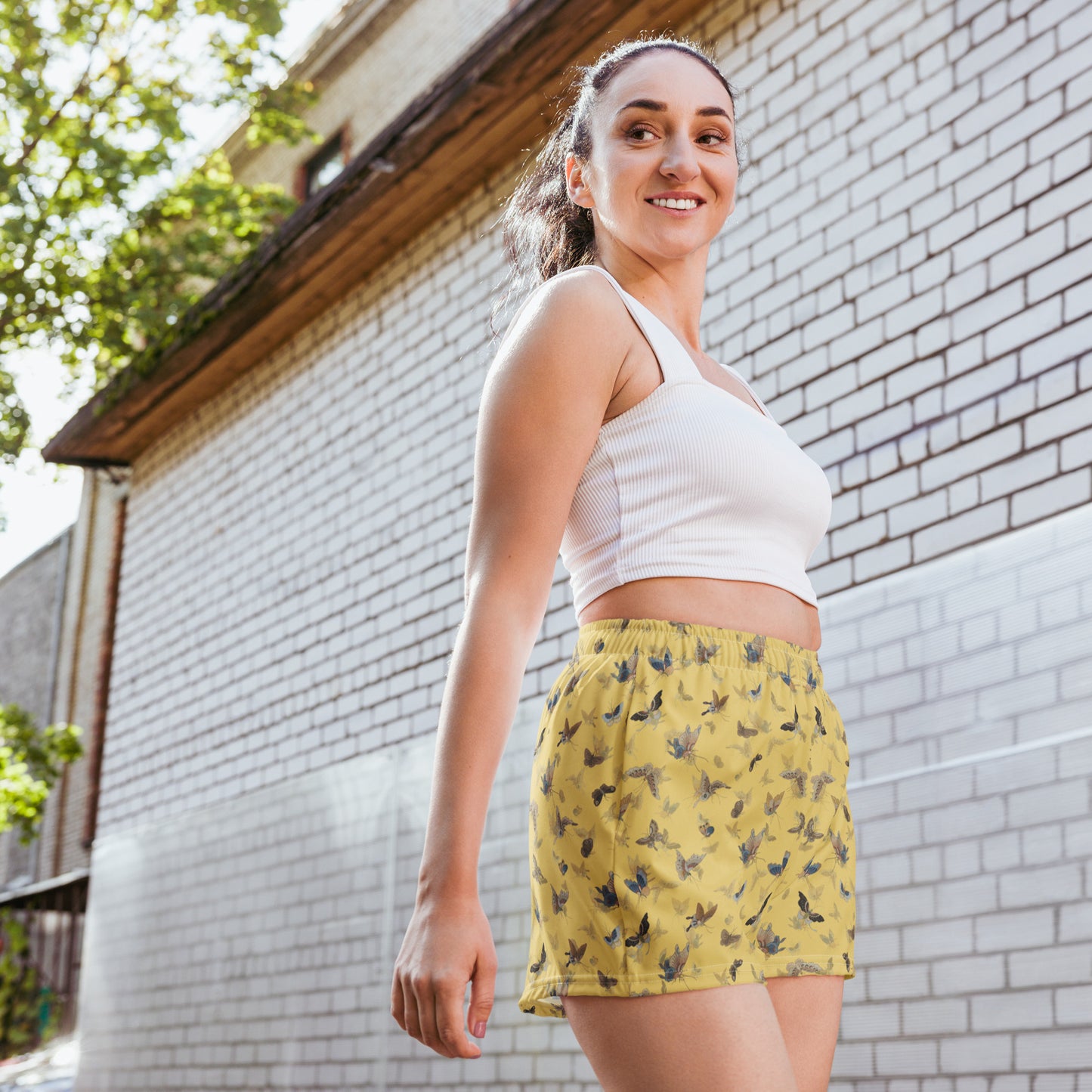 Butterfly dancing｜Unisex Athletic Shorts｜Gold