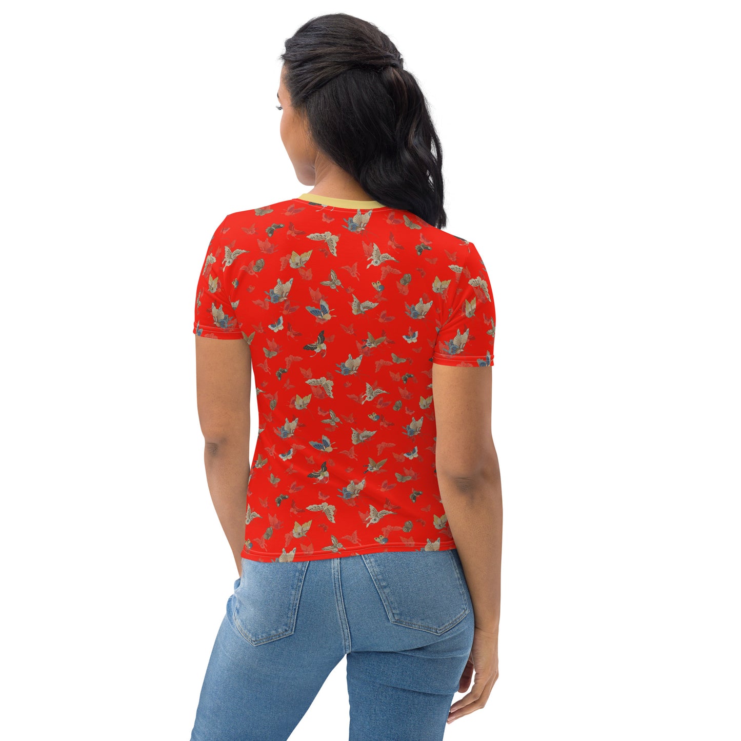 Butterfly dancing｜Ladies T-shirt｜Garnet red