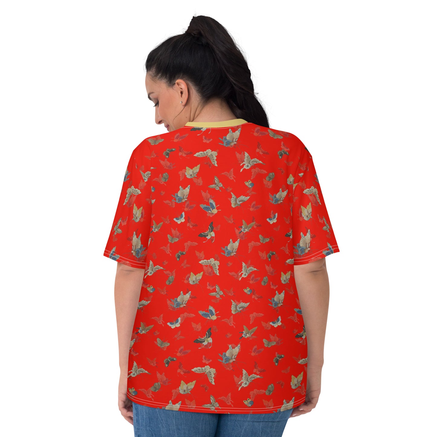 Butterfly dancing｜Ladies T-shirt｜Garnet red