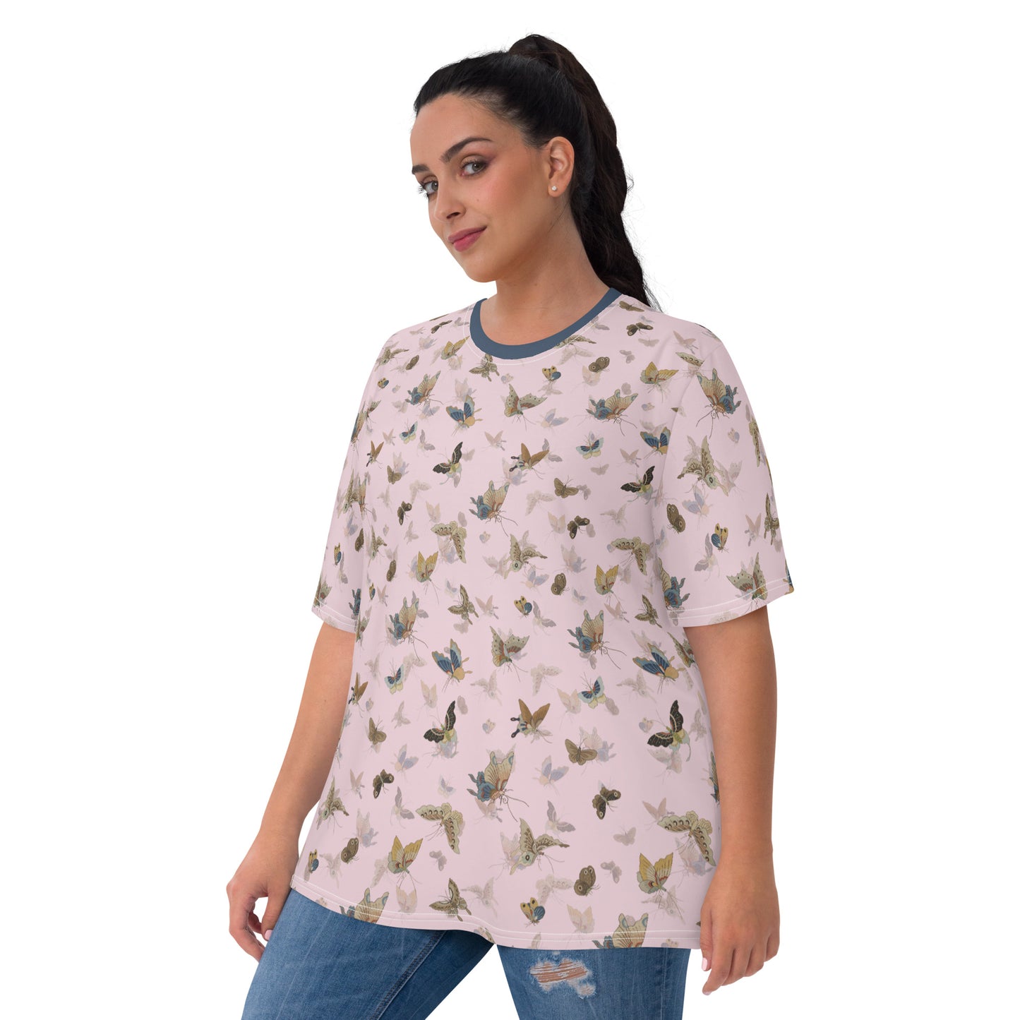 Butterfly dancing｜Ladies T-shirt｜Pale pinkish gray