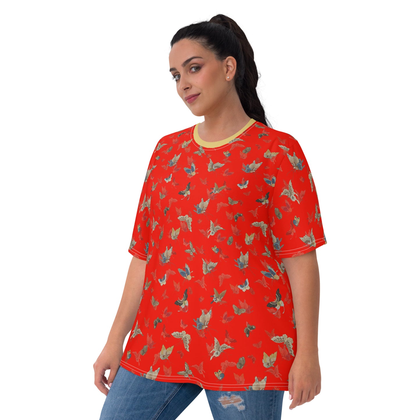 Butterfly dancing｜Ladies T-shirt｜Garnet red