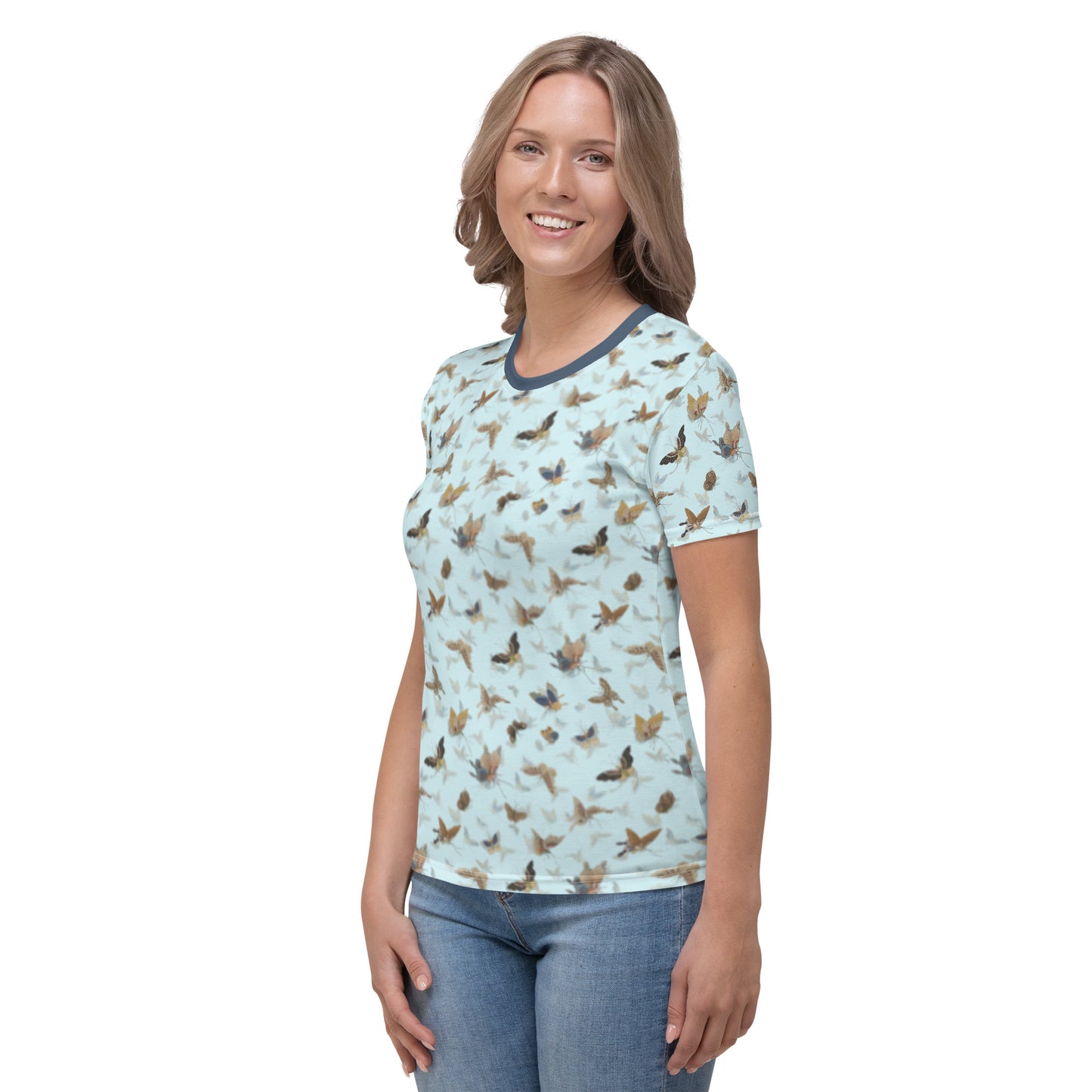 Butterfly dancing｜Ladies T-shirt｜Aqua blue