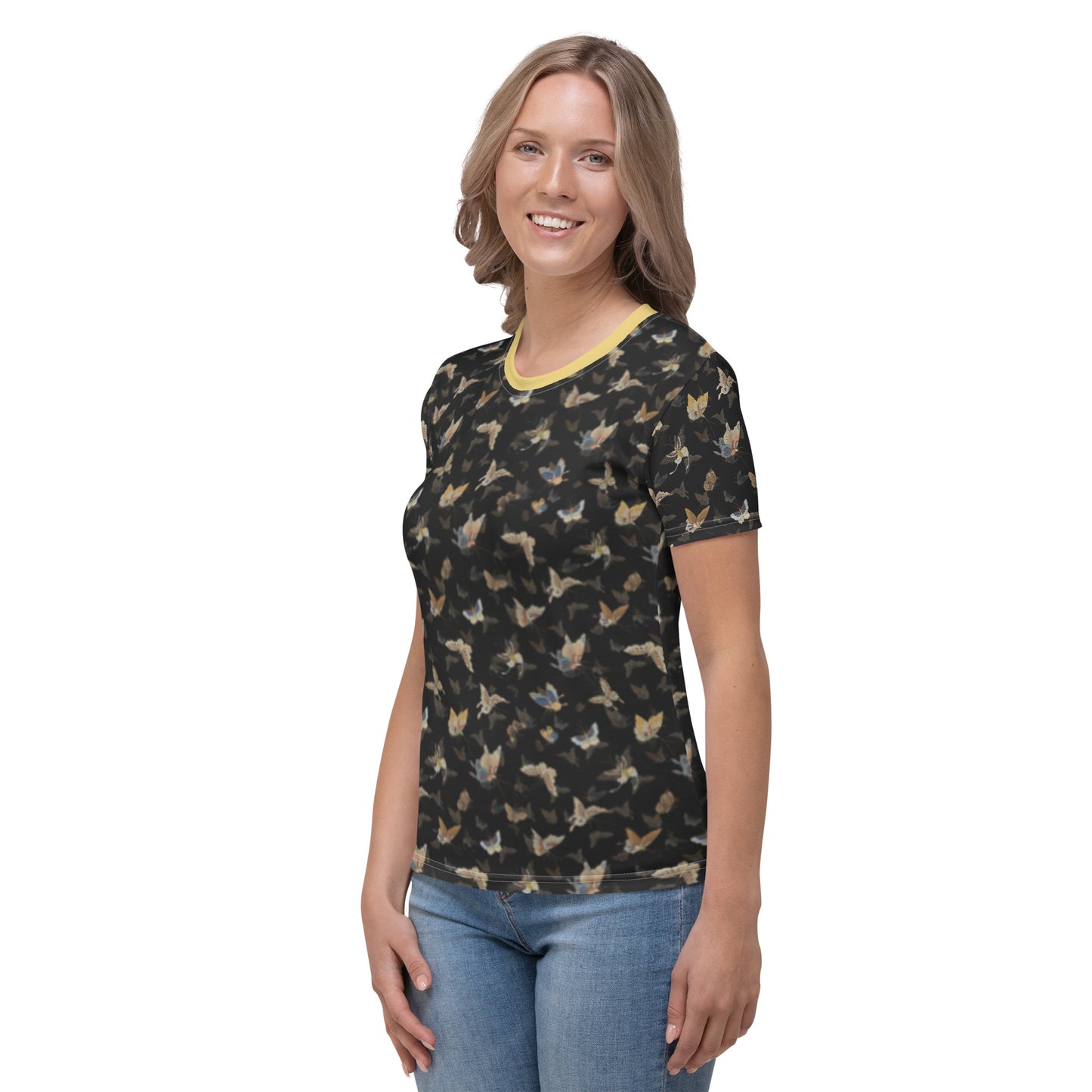 Butterfly dancing｜Ladies T-shirt｜Black