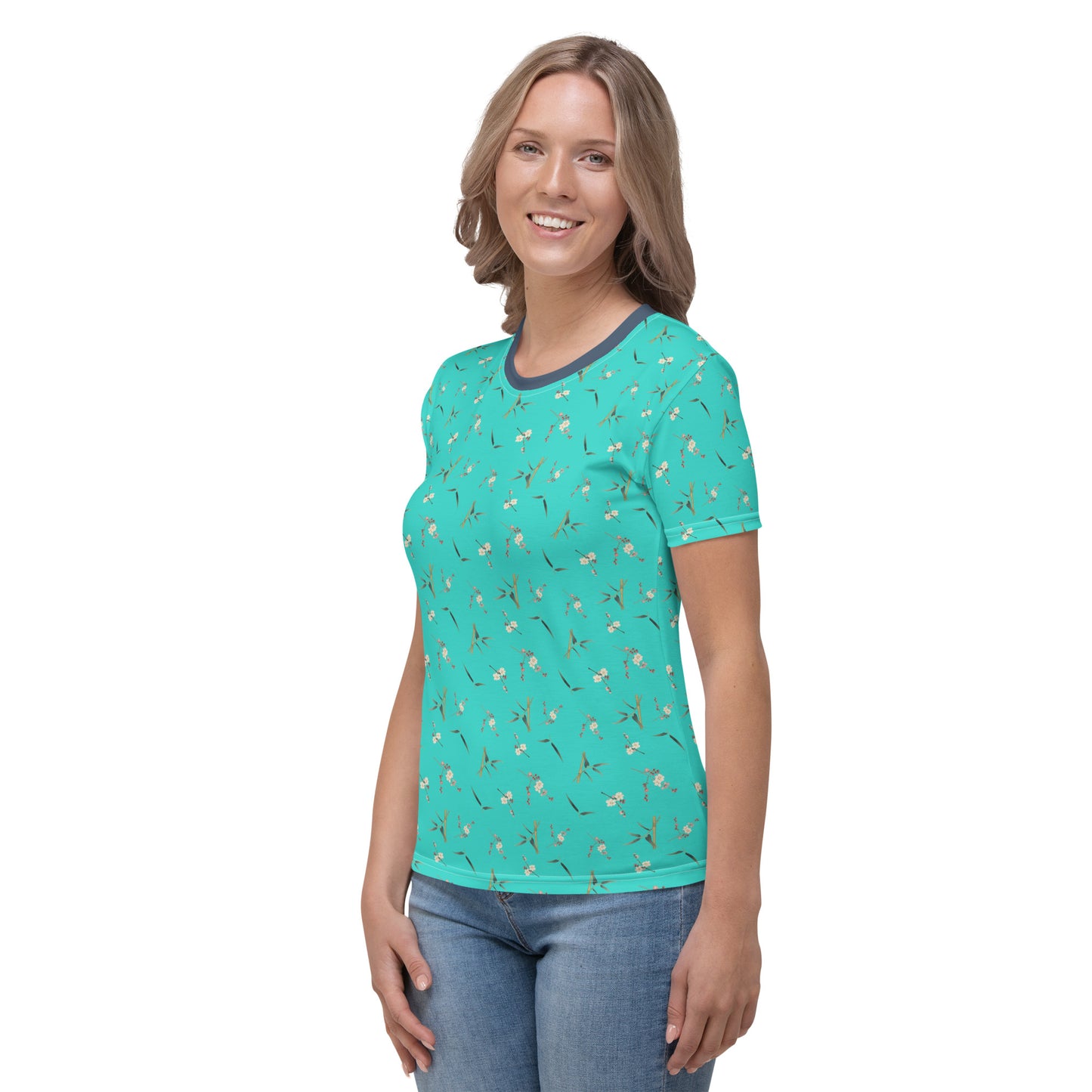 The Spirit of Flowers in Twelve Months｜Crimson Plum Blossom and Lush Green Bamboo｜Ladies T-shirt｜seamless print｜Turquoise