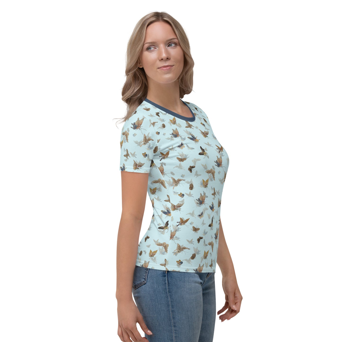 Butterfly dancing｜Ladies T-shirt｜Aqua blue