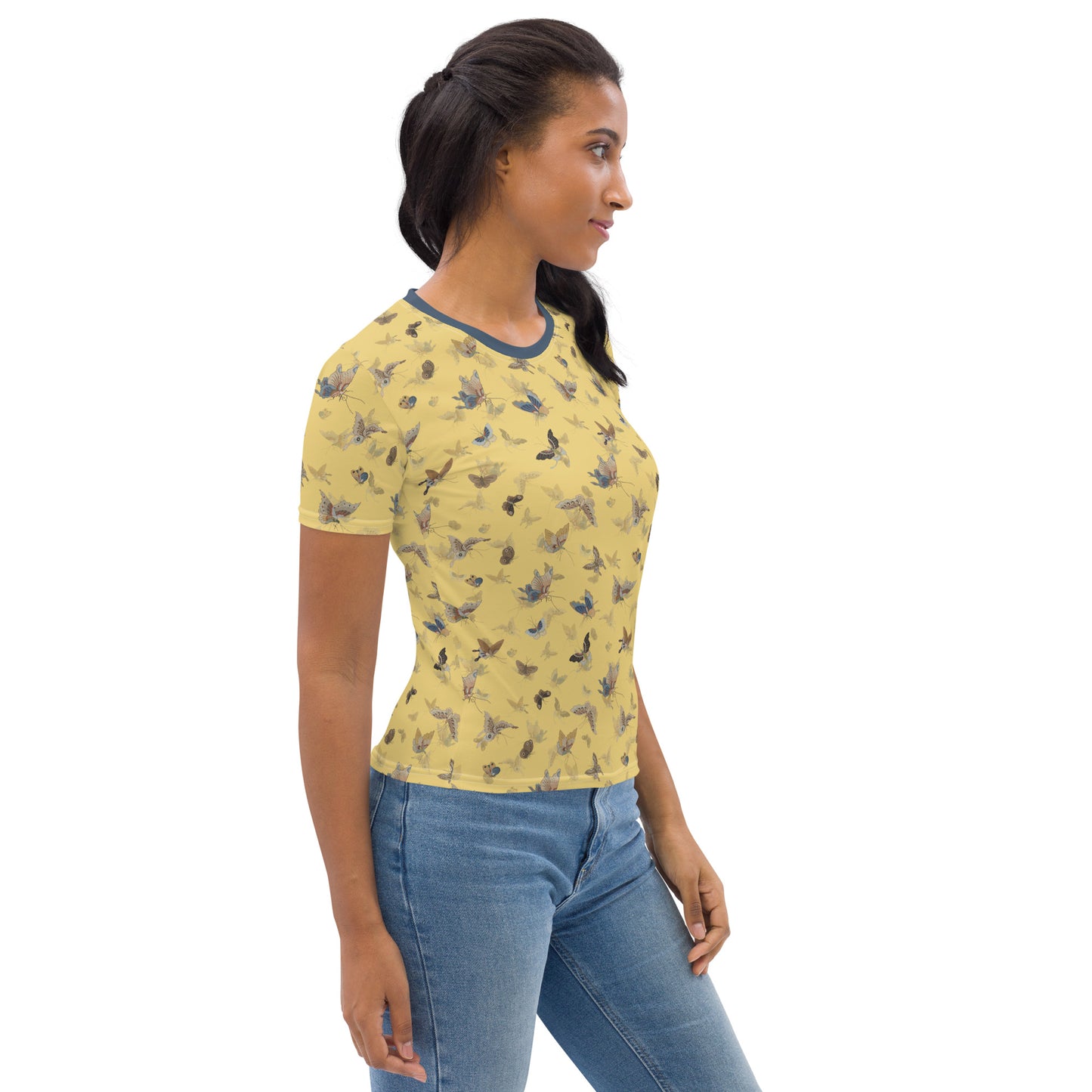 Butterfly dancing｜Ladies T-shirt｜Gold