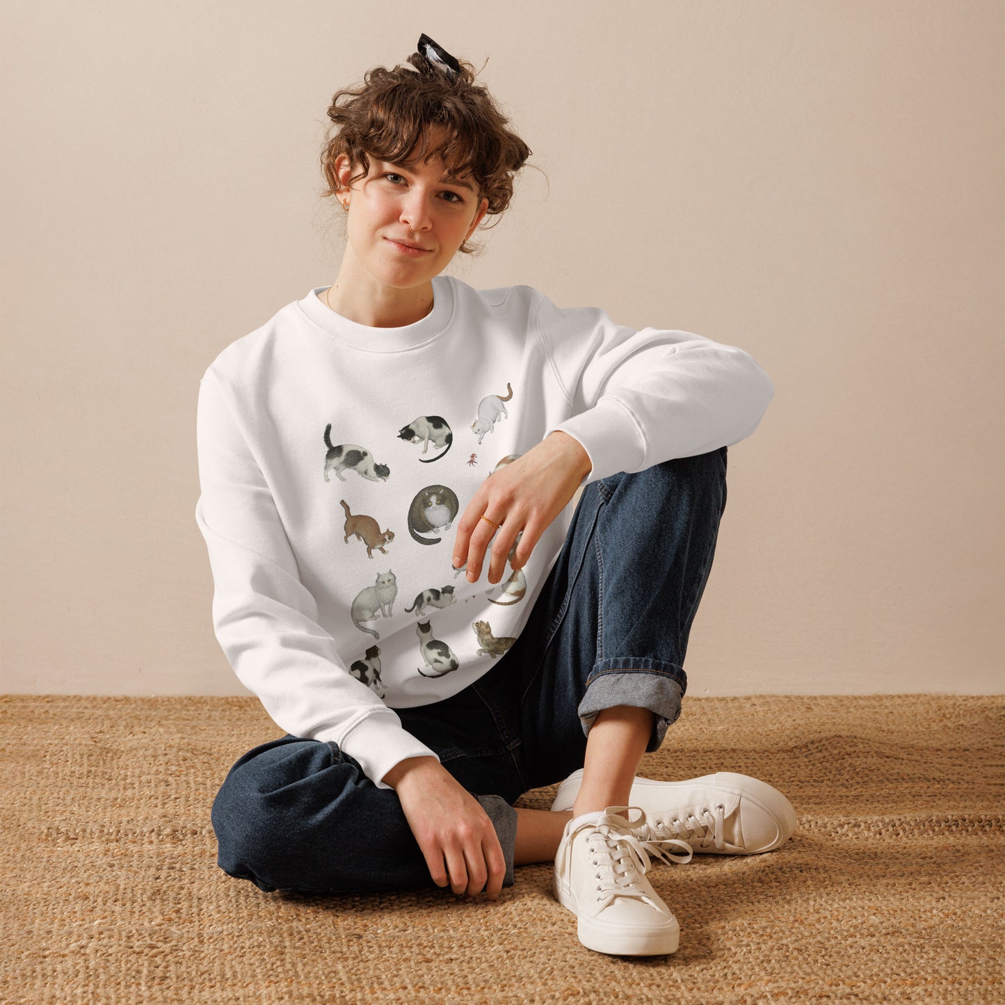 Cats And Butterflies Of Longevity｜Unisex eco sweatshirt